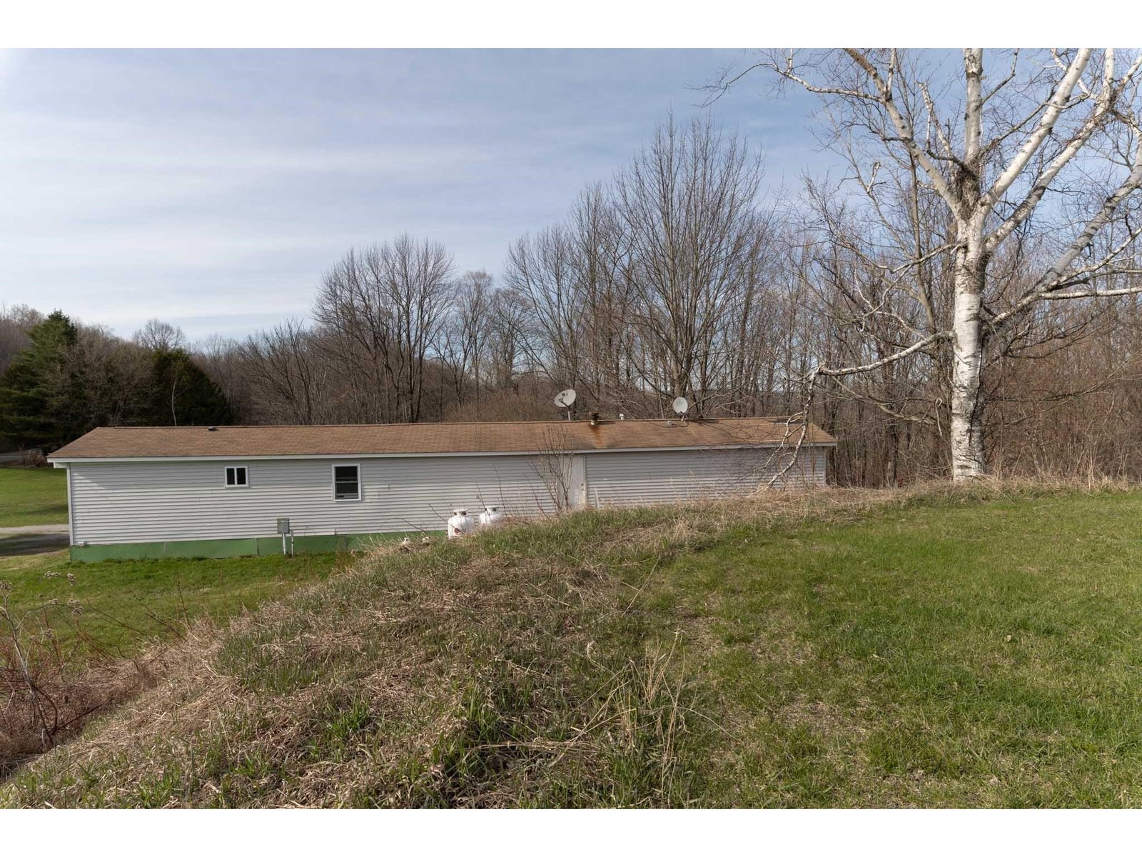 831 McCarthy Road