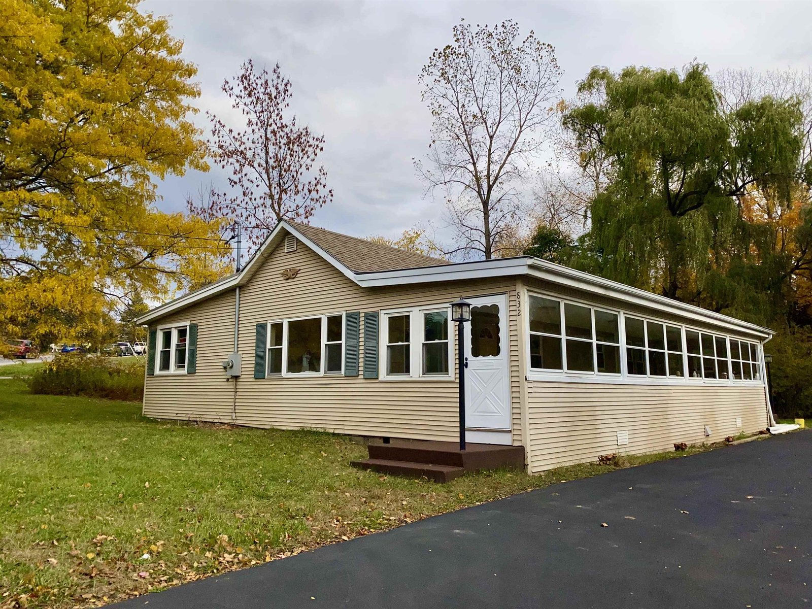 832 Industrial Avenue