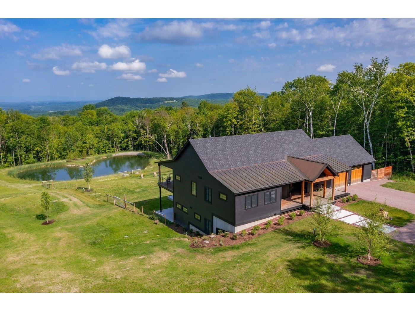 832 Lincoln Hill Road
