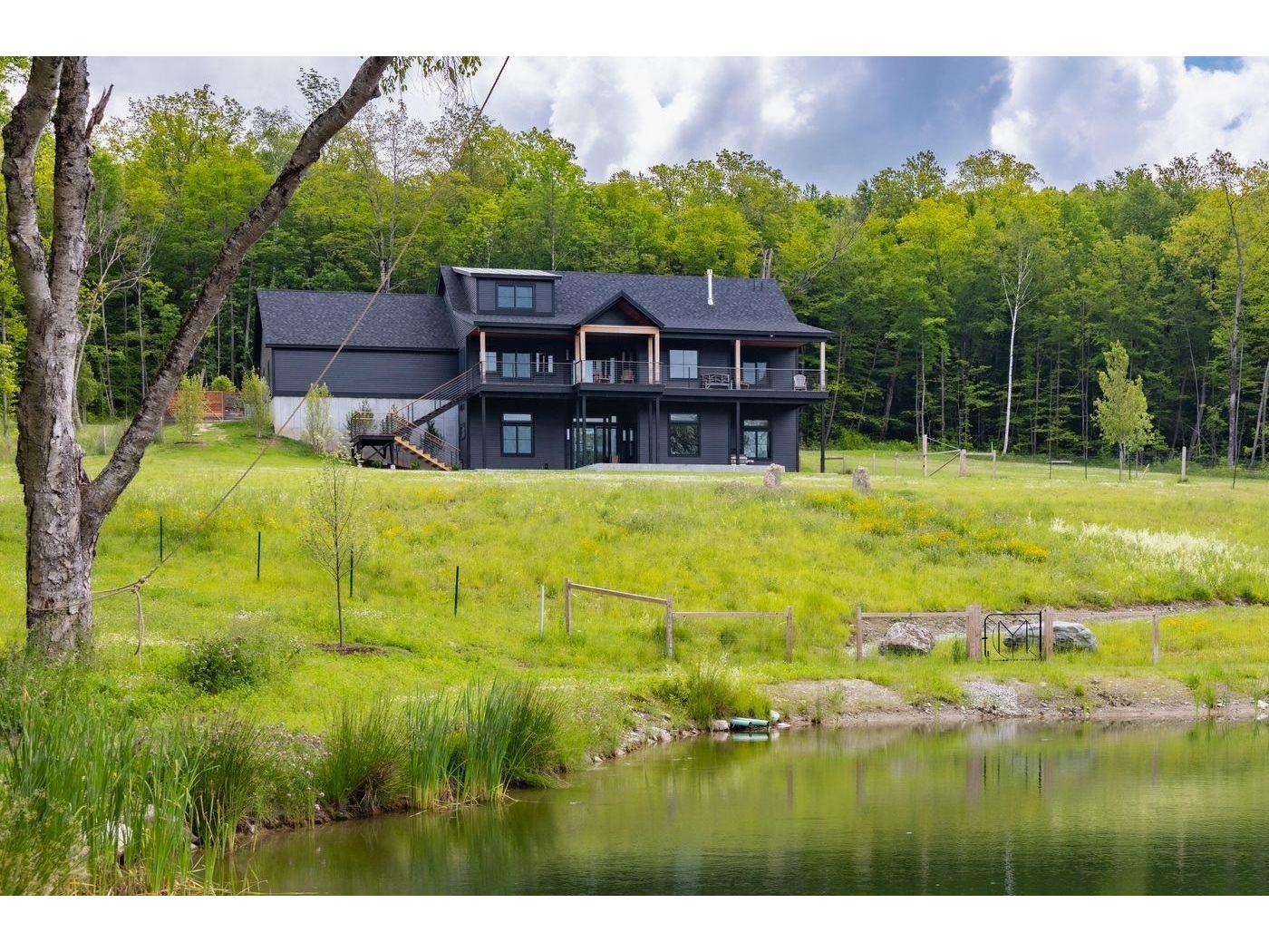 832 Lincoln Hill Road