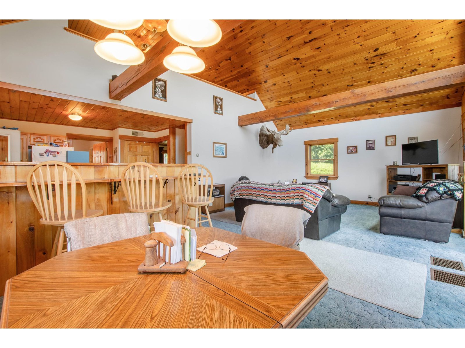 832 West Hill Road