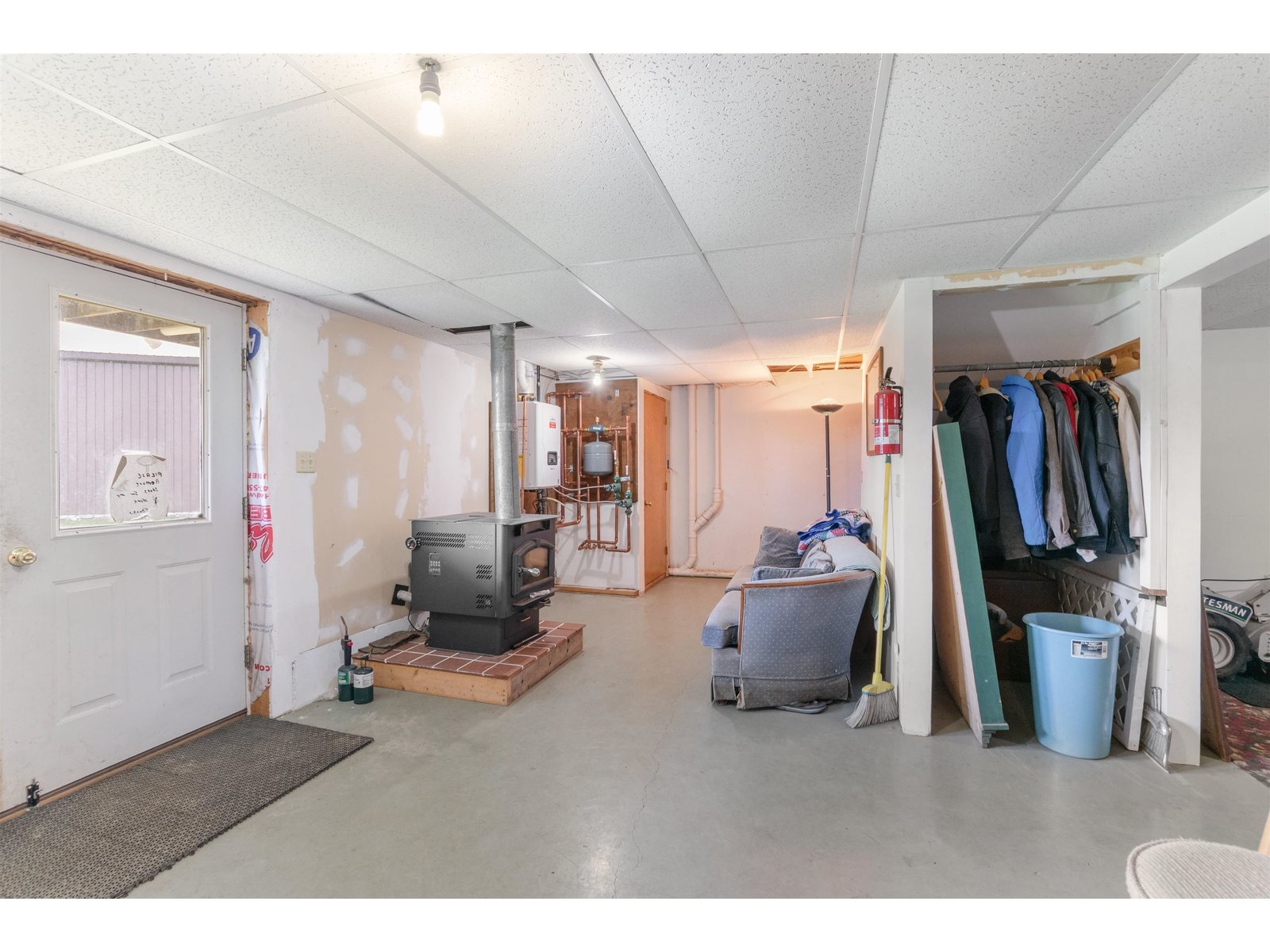 832 West Hill Road