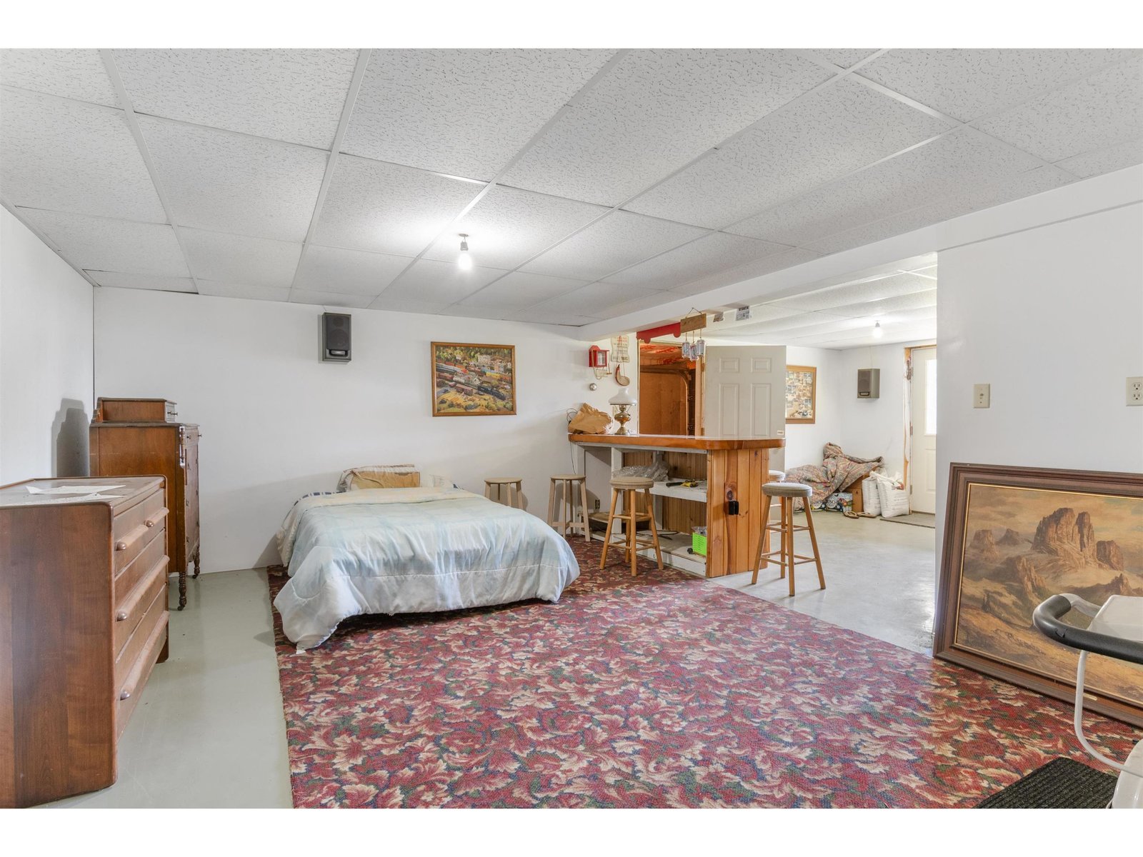 832 West Hill Road
