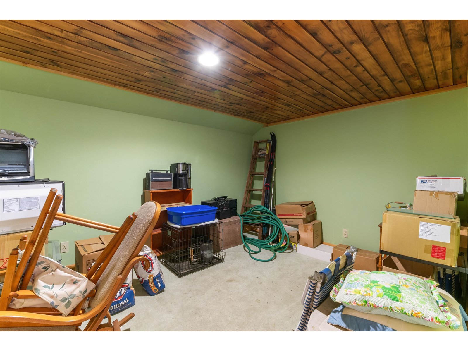 832 West Hill Road
