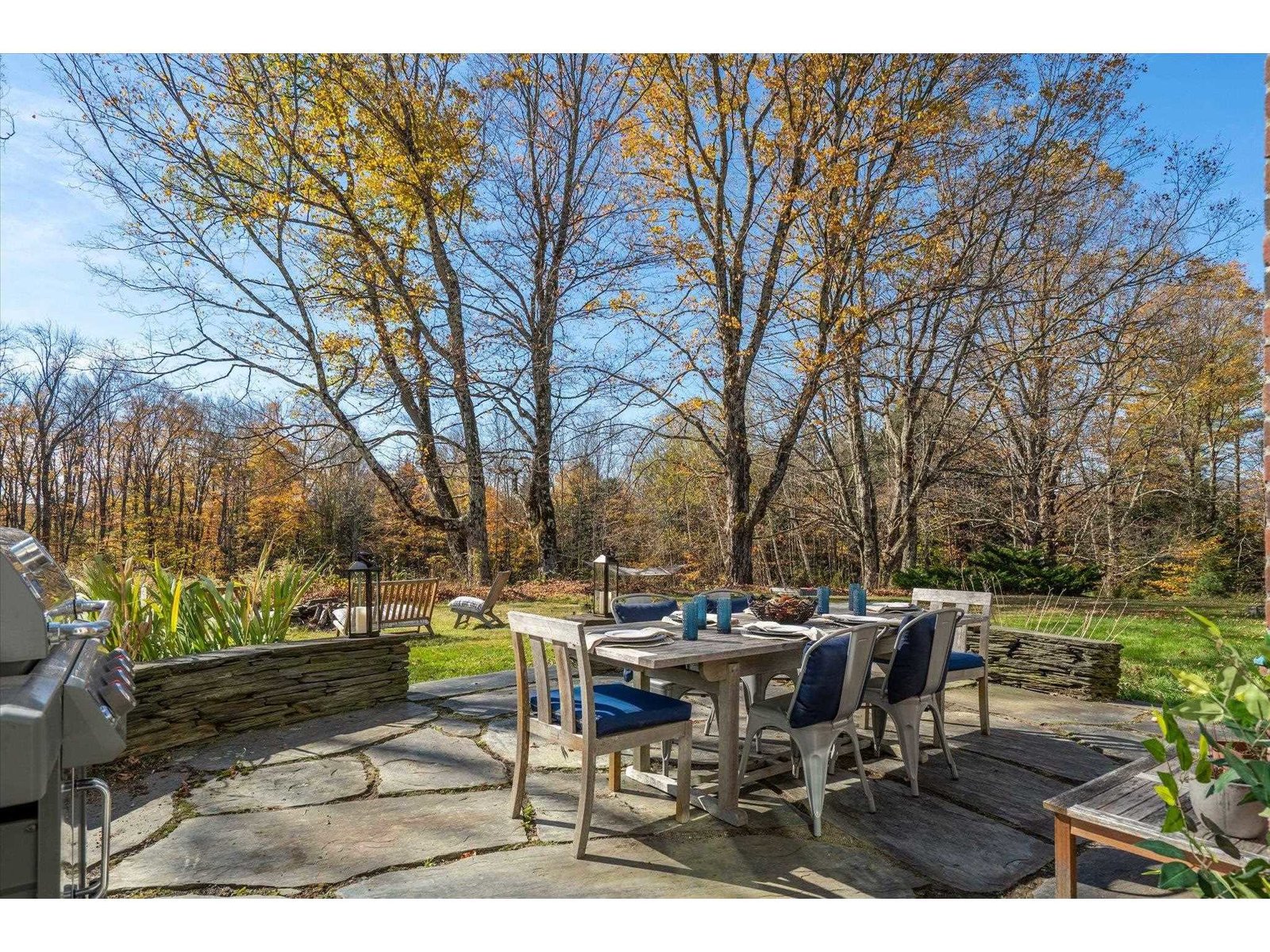 833 Shaw Mansion Road