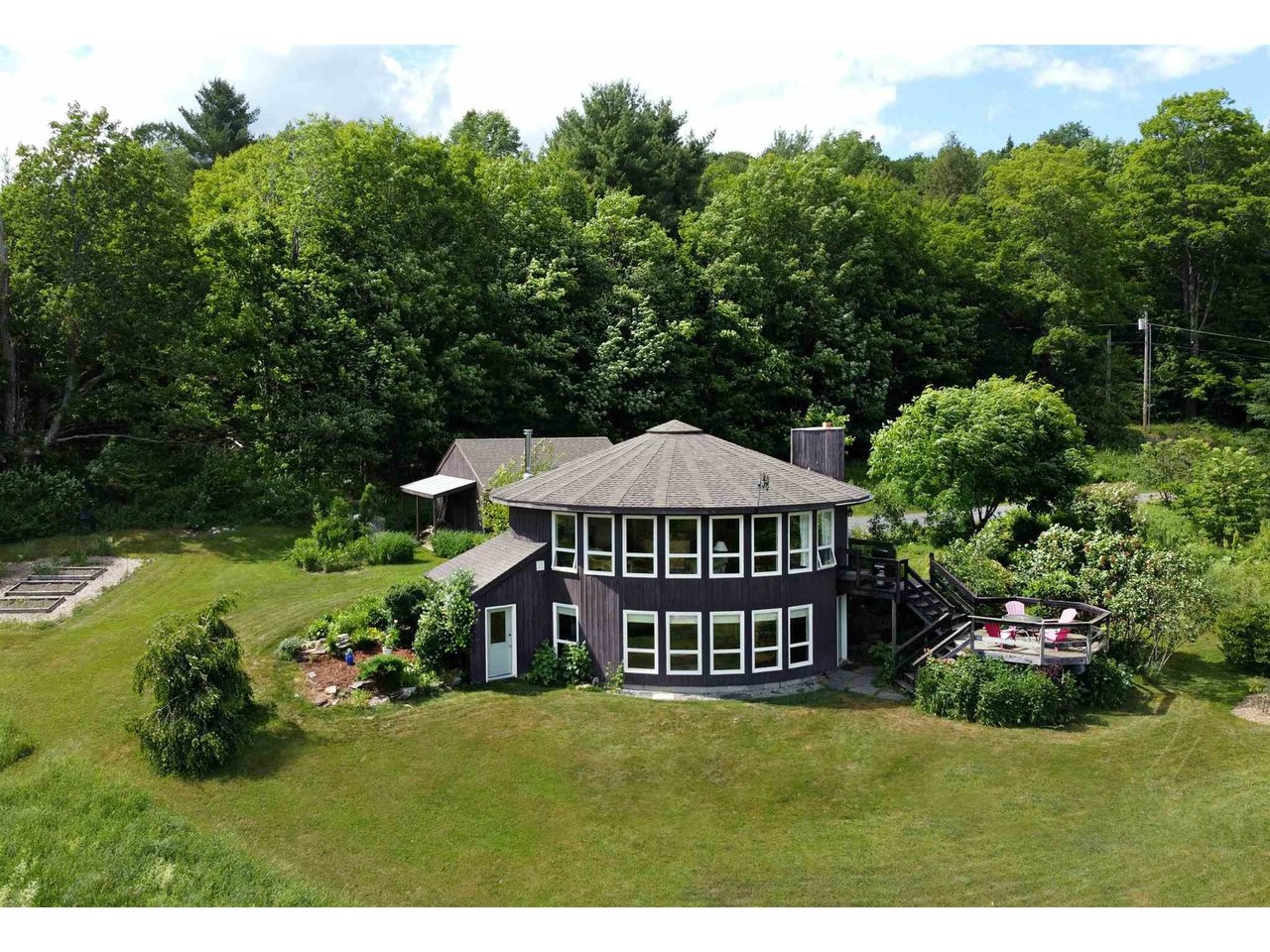 834 Thistle Hill Road