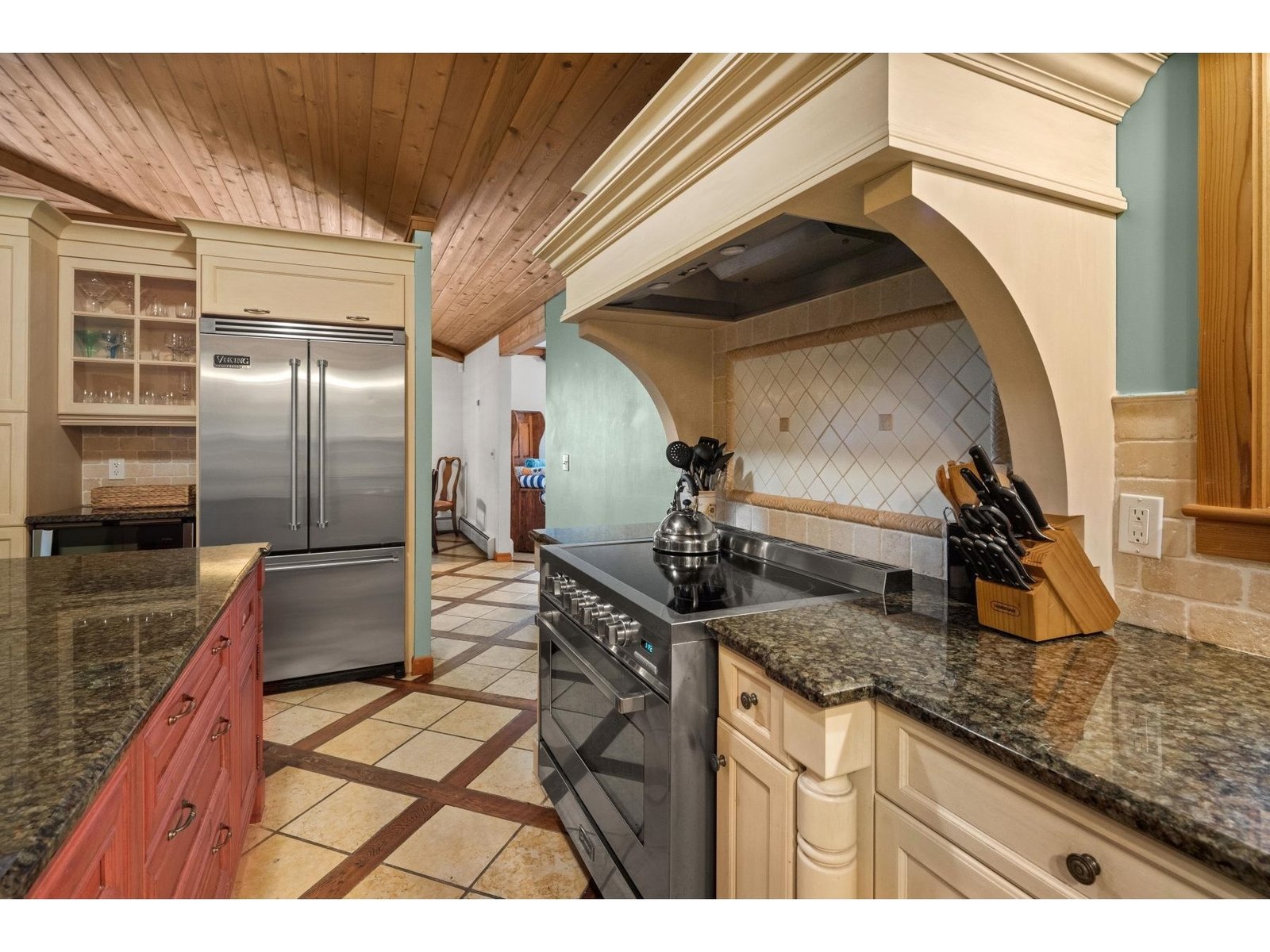 835 Alpine View Road