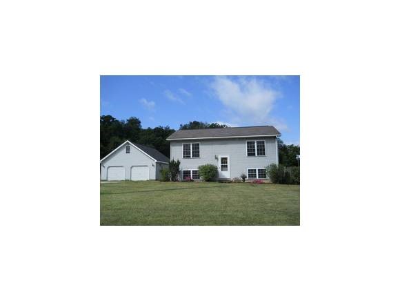 836 Lake Road