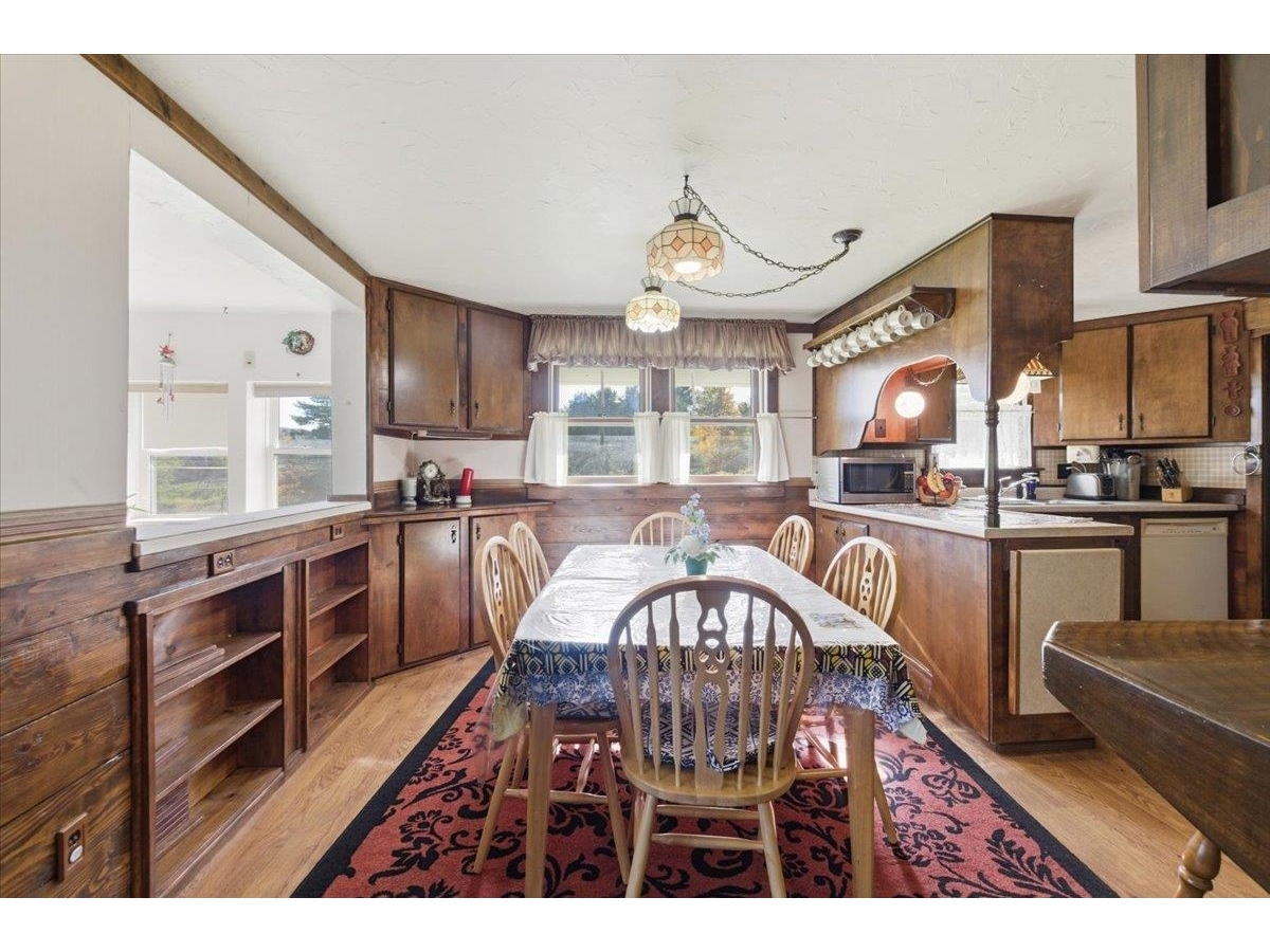 84 Chaloux Lane