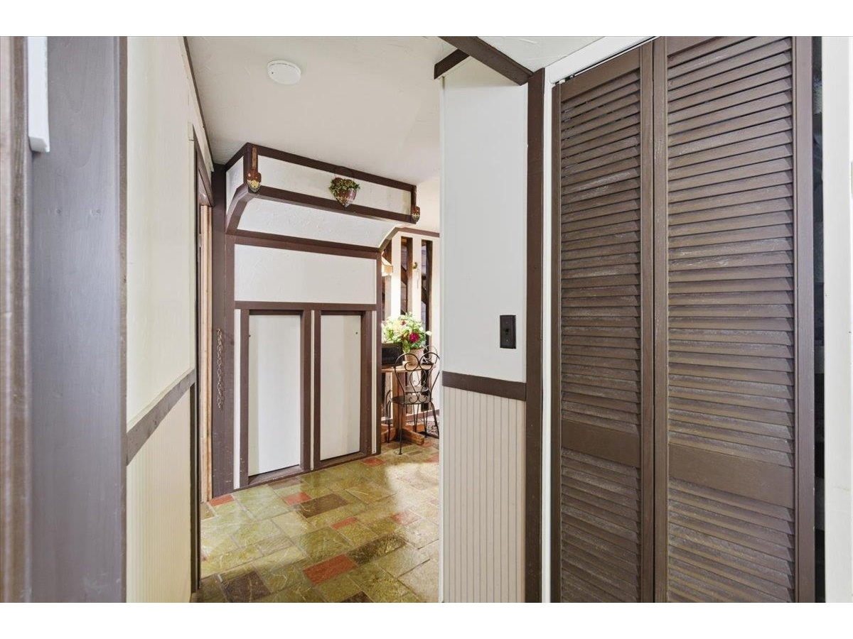 84 Chaloux Lane