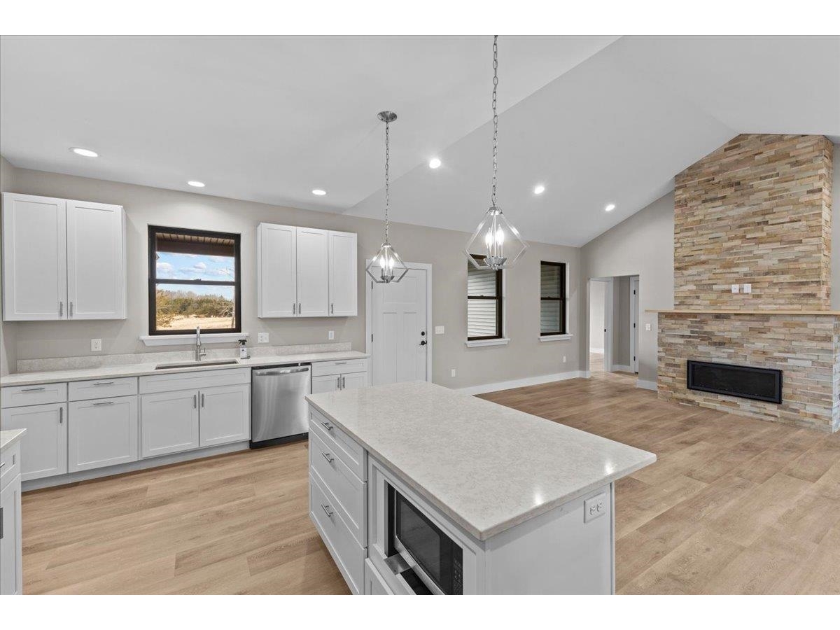 84 East Olive Street, Unit 3