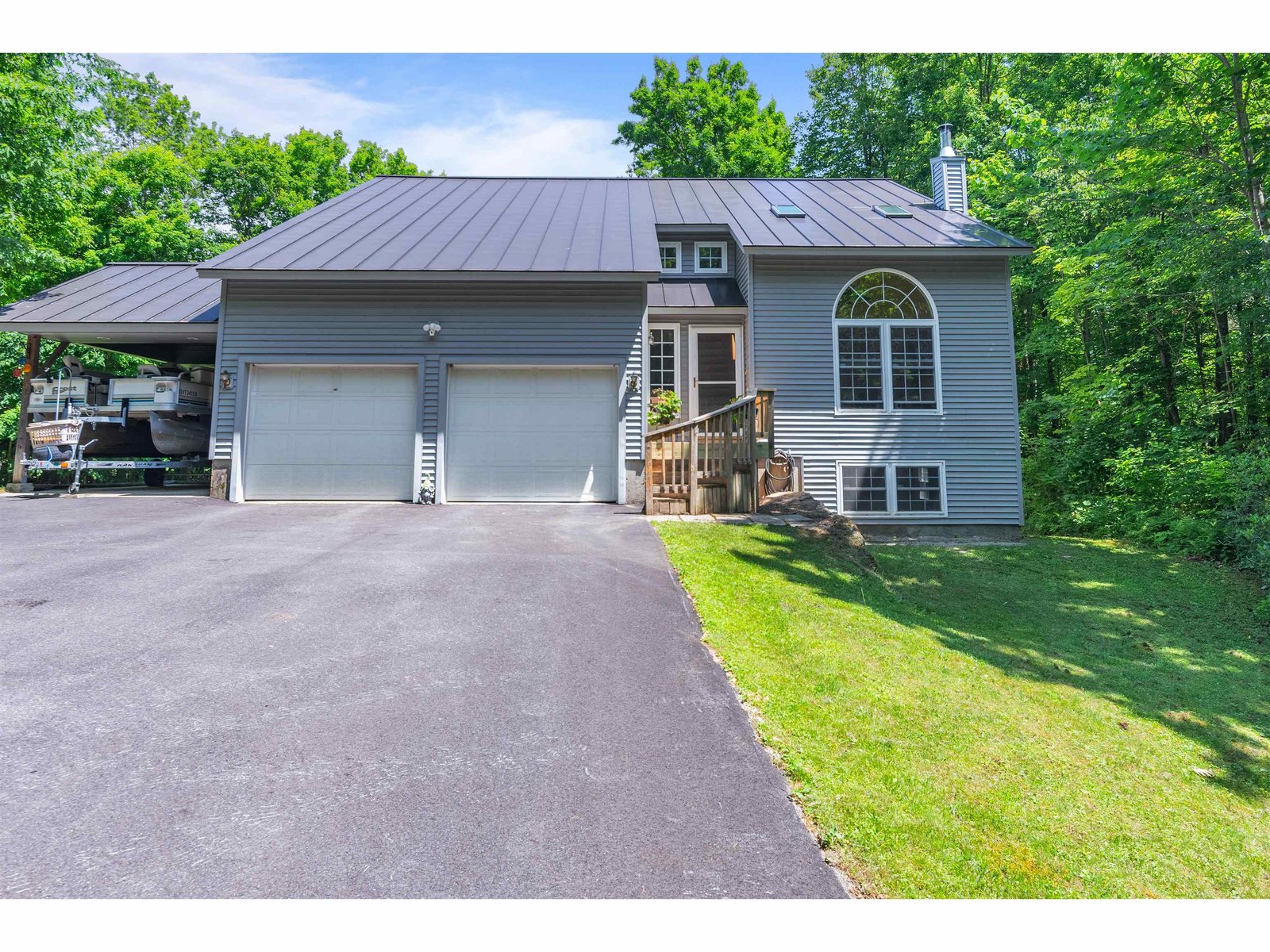 84 Long Pond Drive
