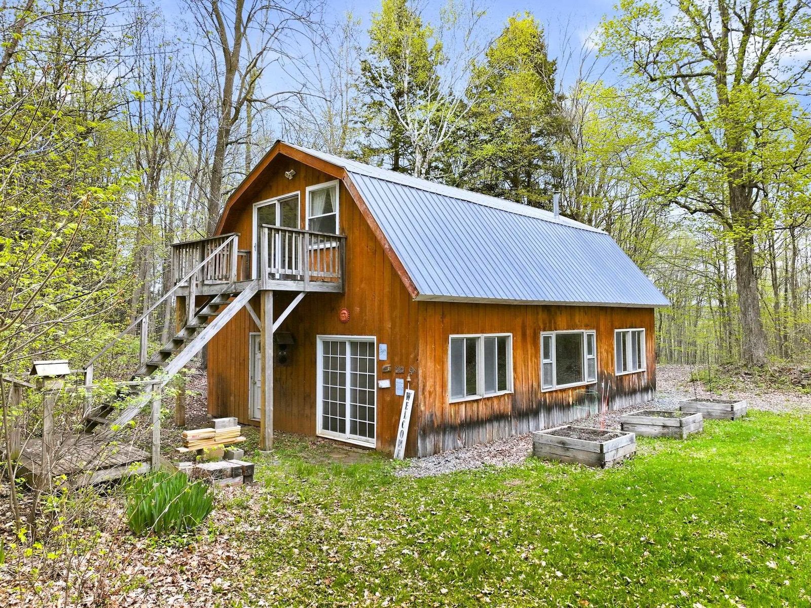 84 Long Pond Drive