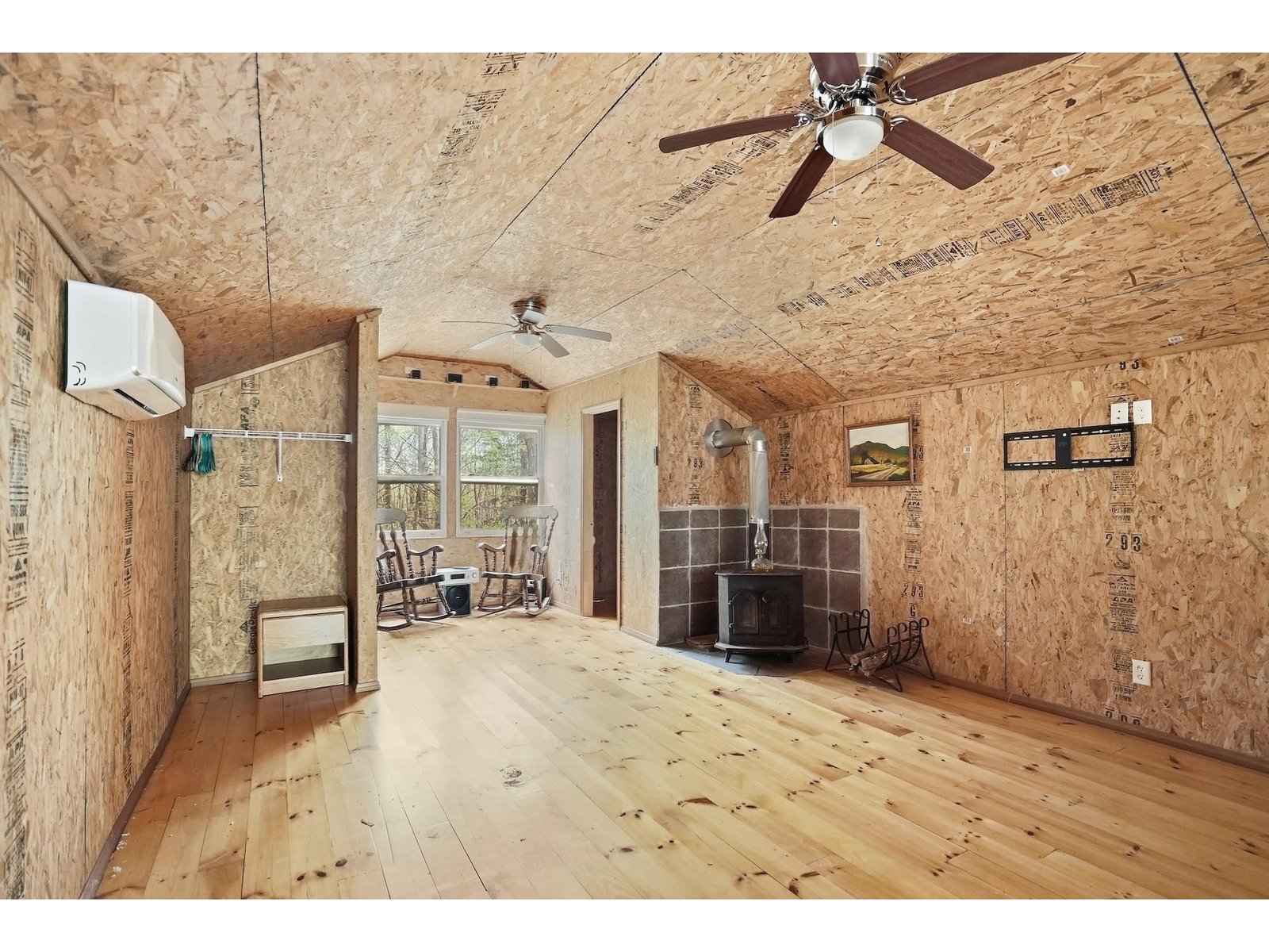 84 Long Pond Drive