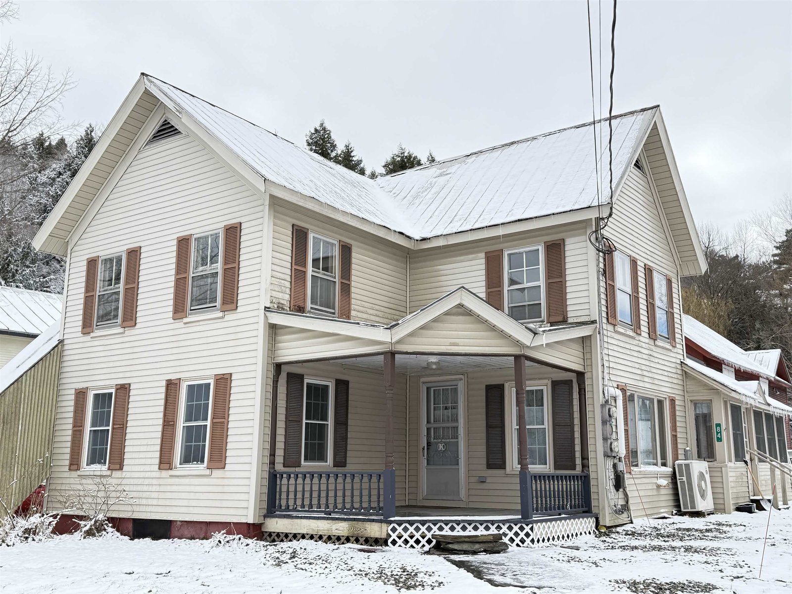 84 Mansfield Avenue