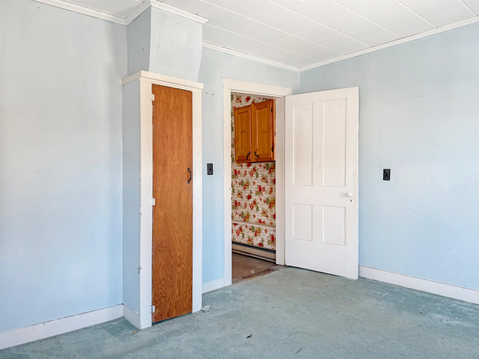 84 Mansfield Avenue