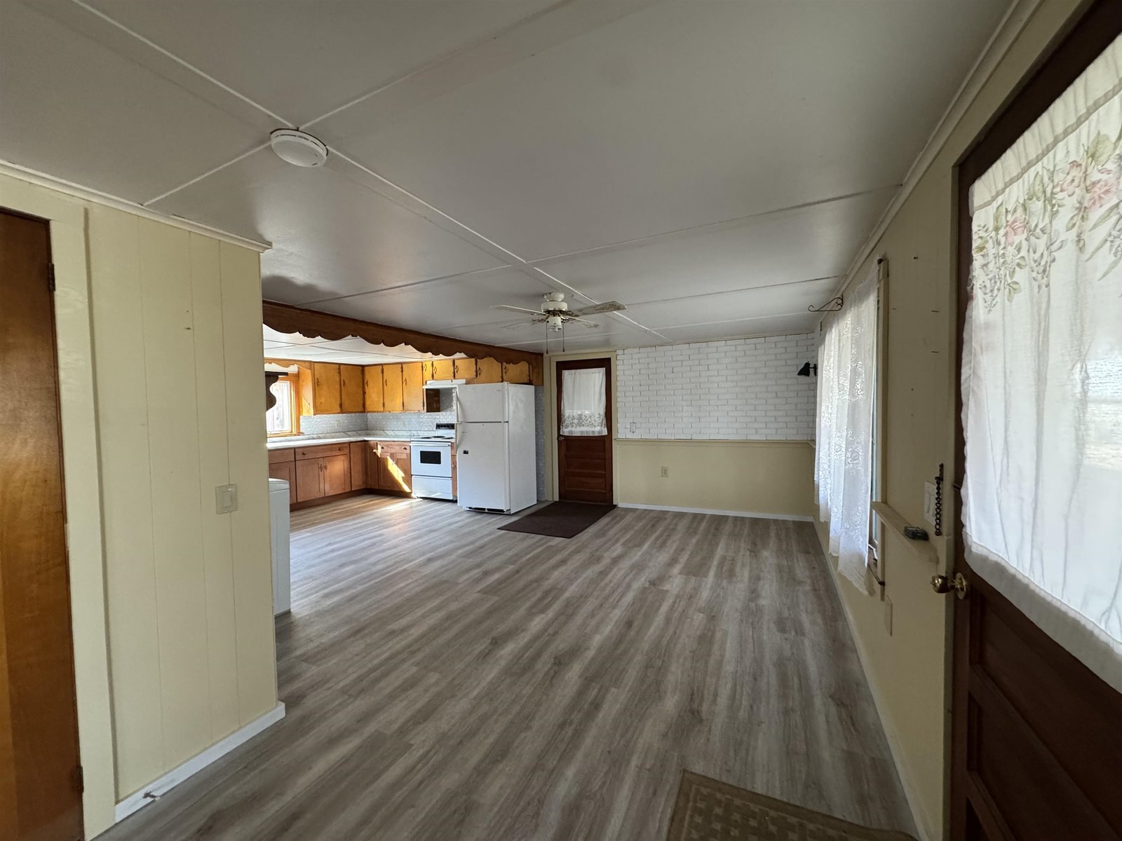 84 Mansfield Avenue