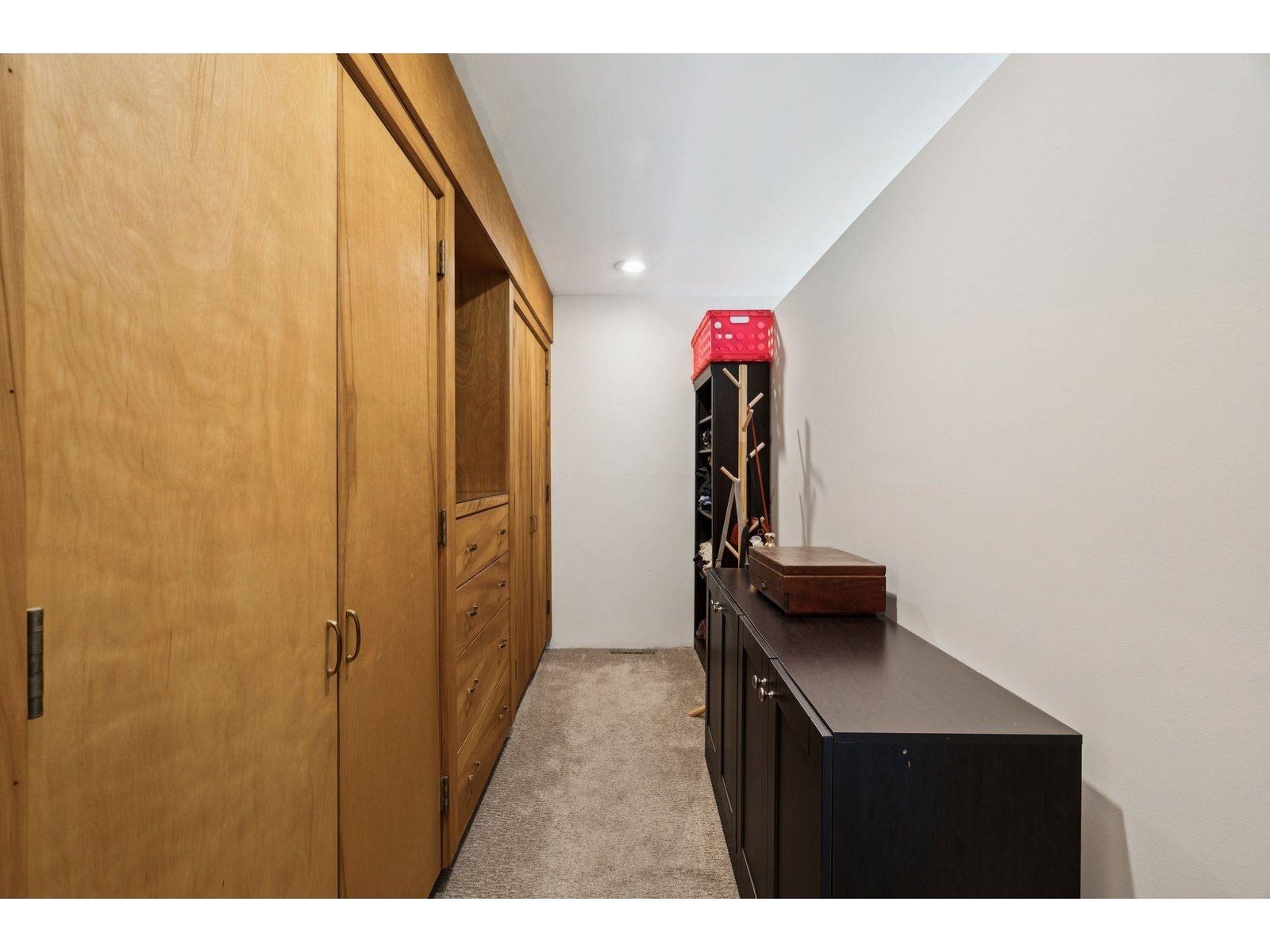 Walk in closet