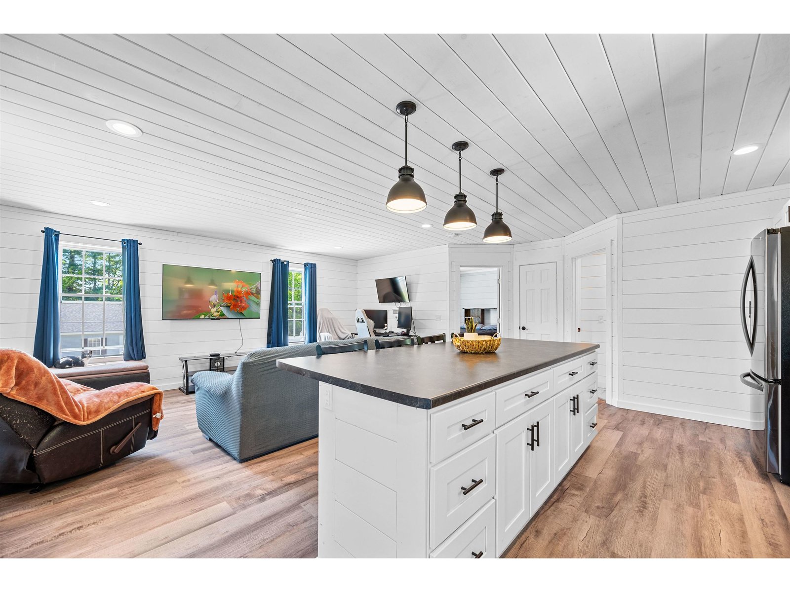 Includes a full kitchen.