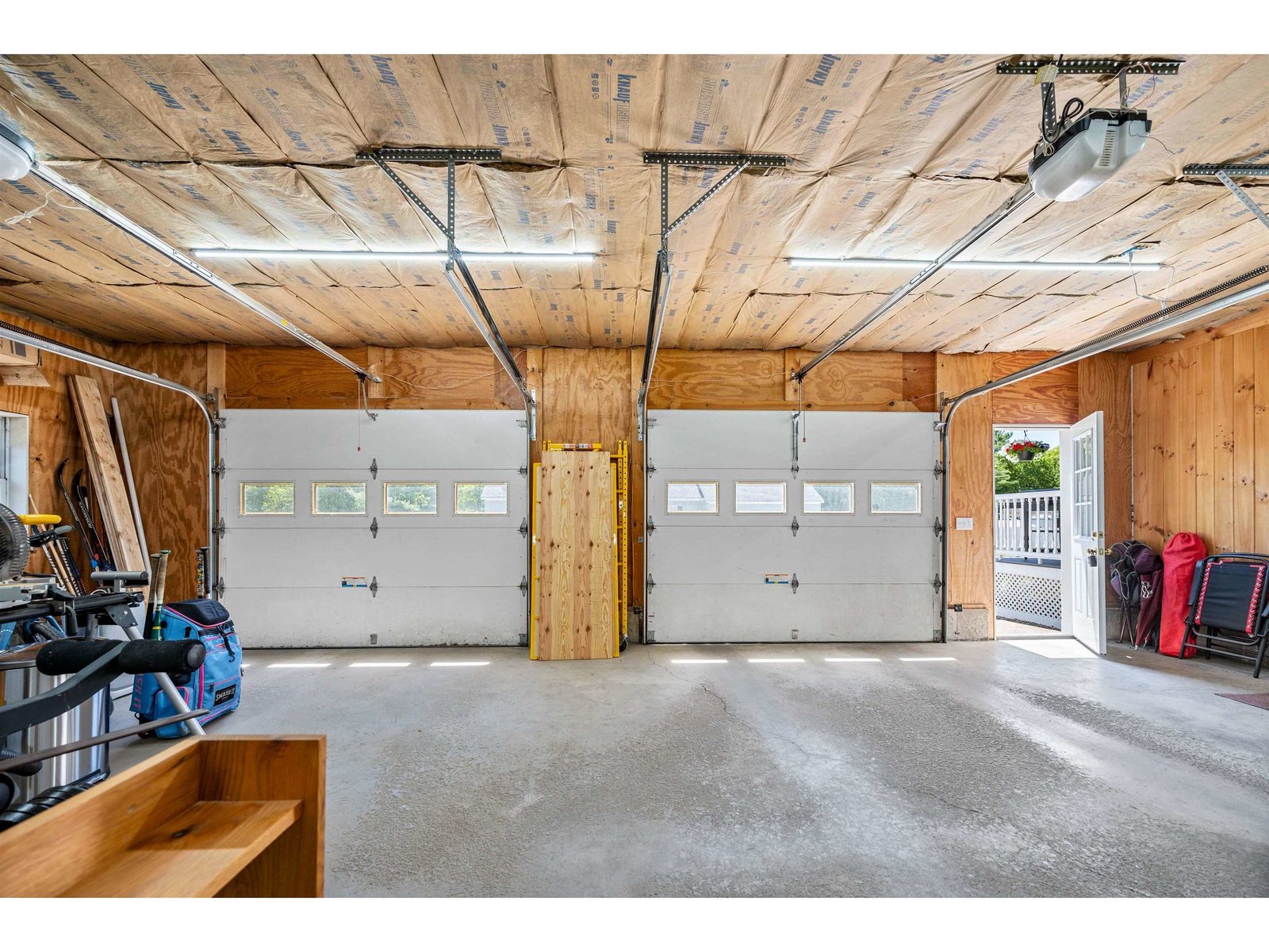 apartment includes washer & dryer