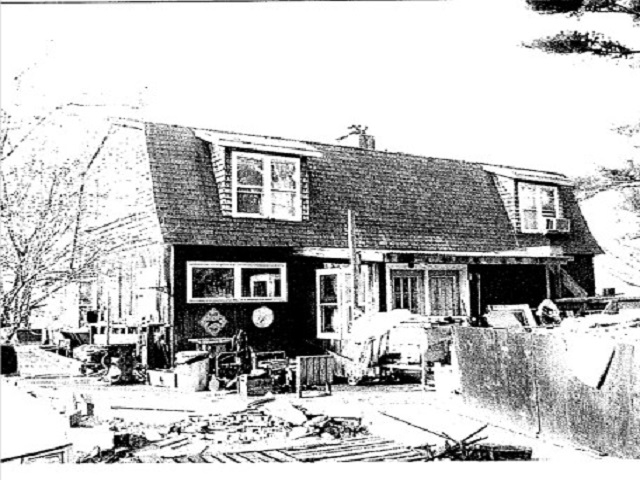 843 Macrae Road