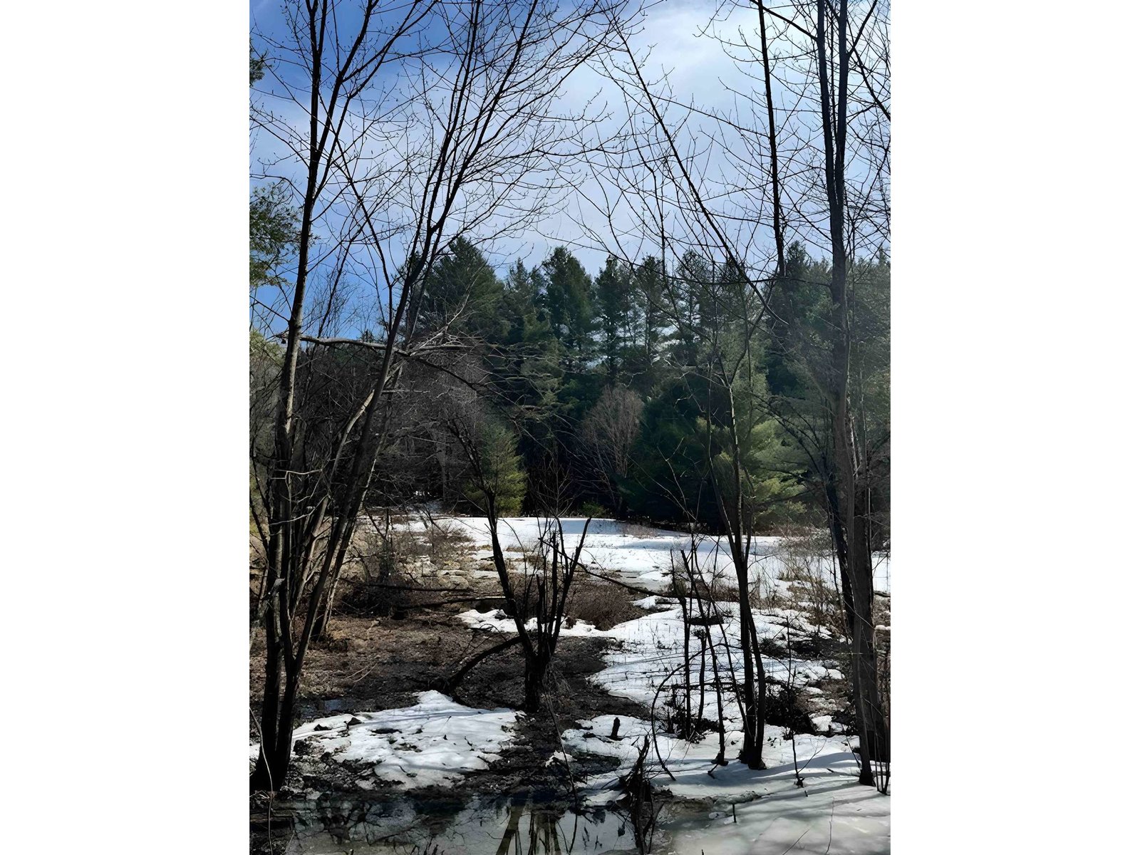 843 River Road