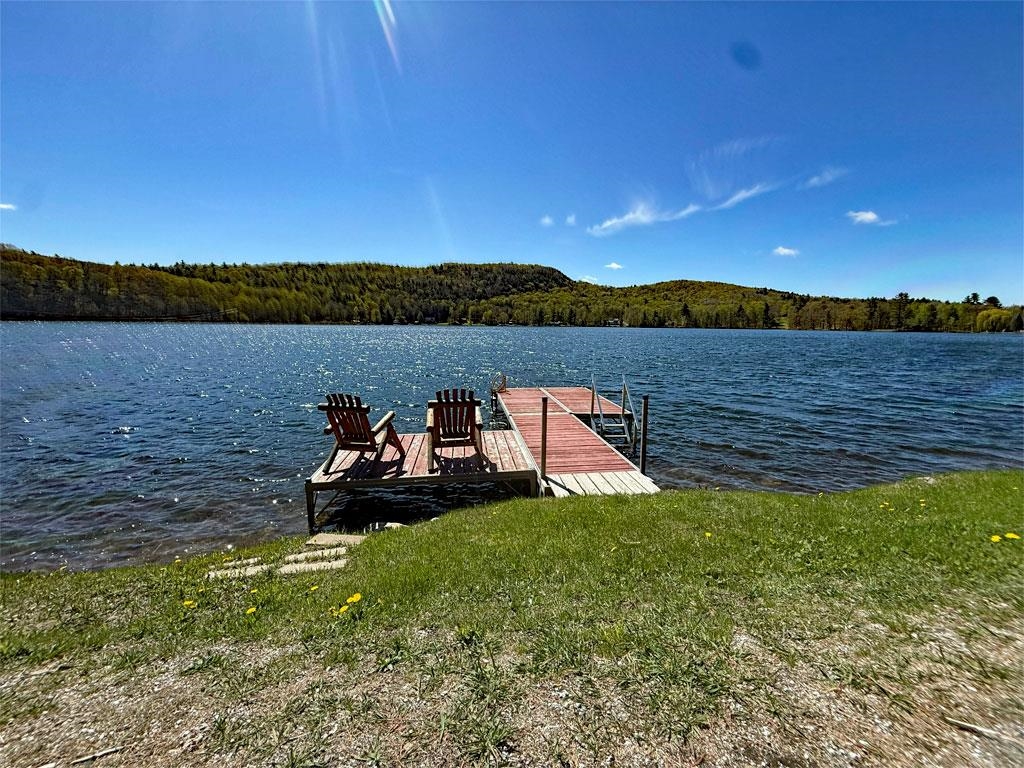 845 Burr Pond Road
