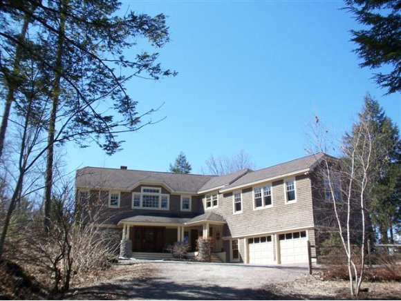 845 Thompsons Point Rd