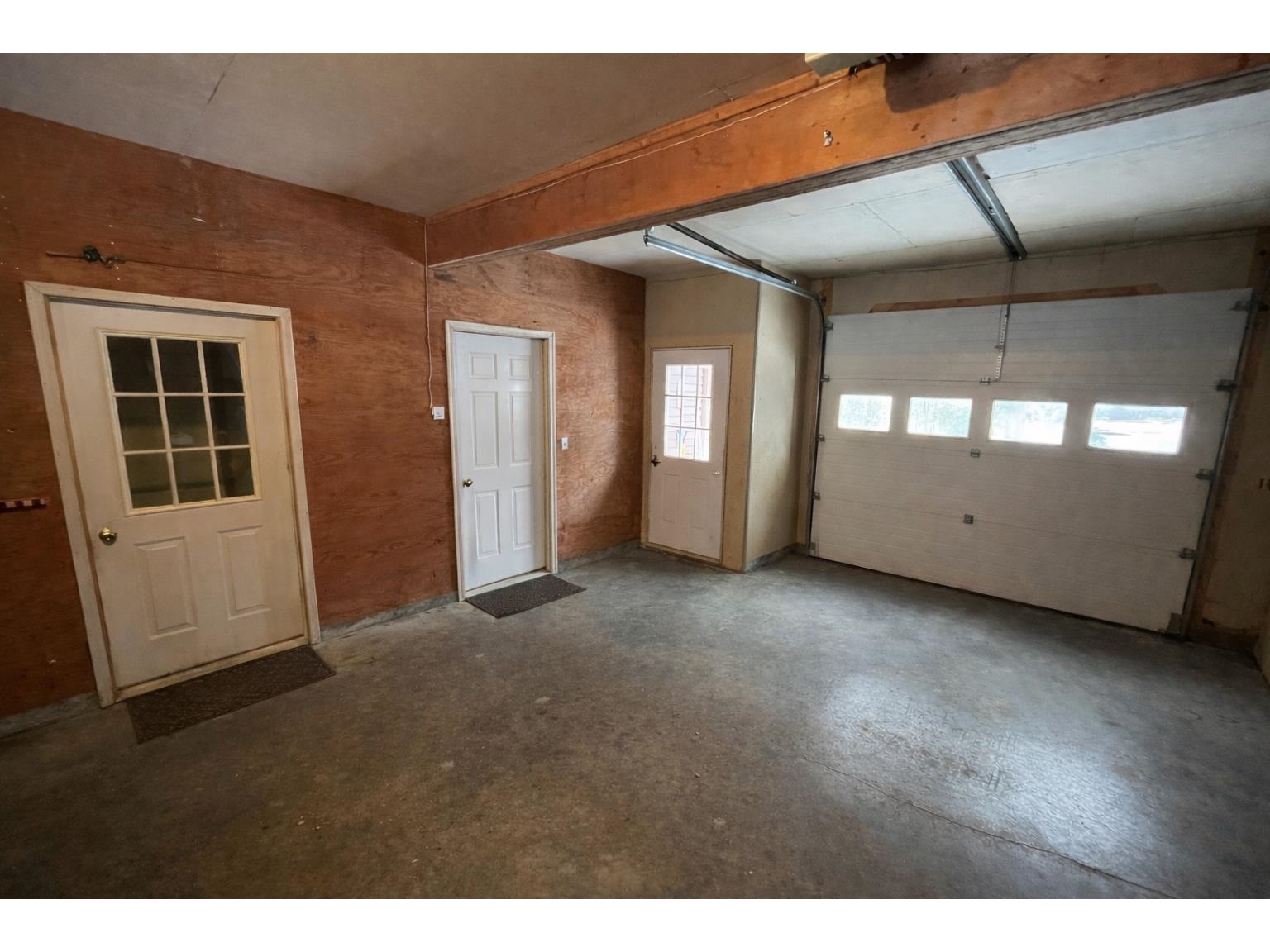 846 Weeks Hill Road