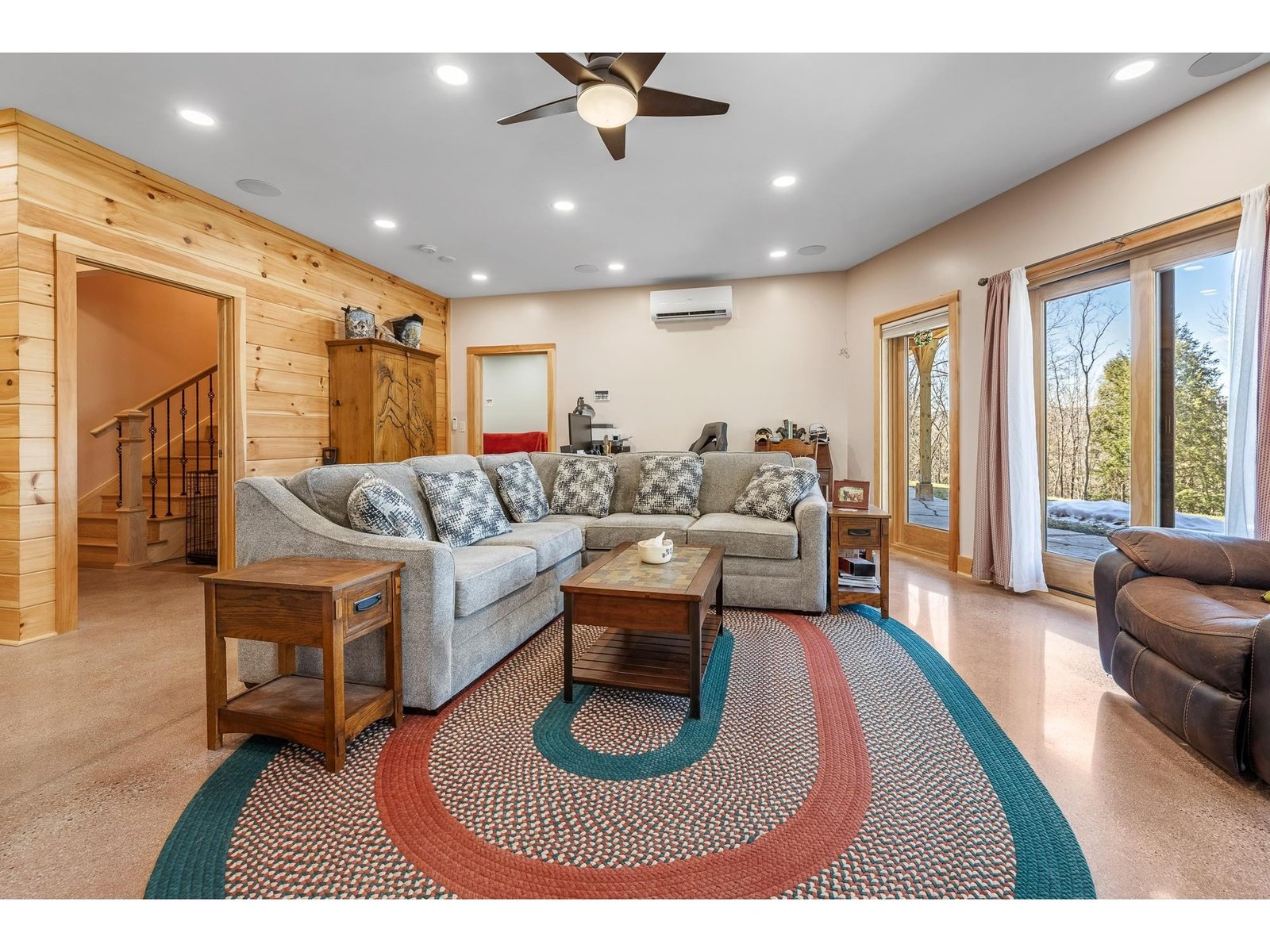 85 Button Hill Road