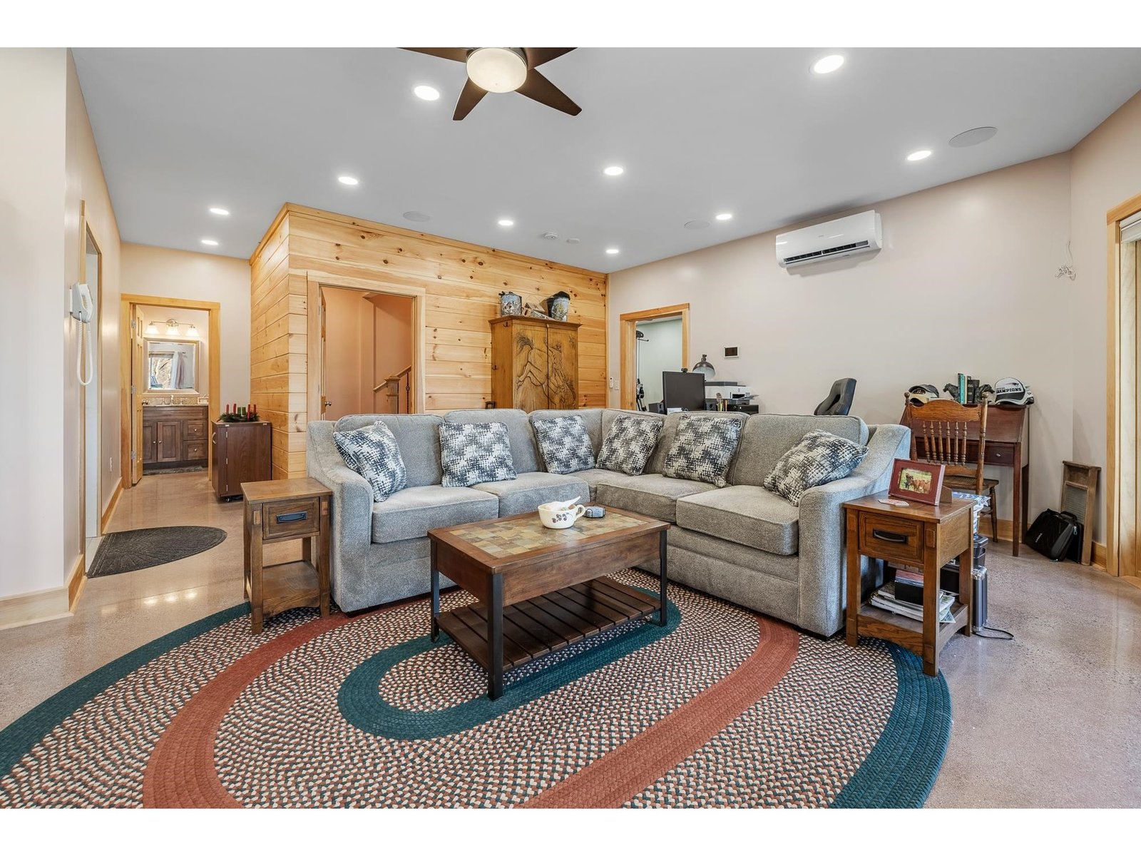 85 Button Hill Road