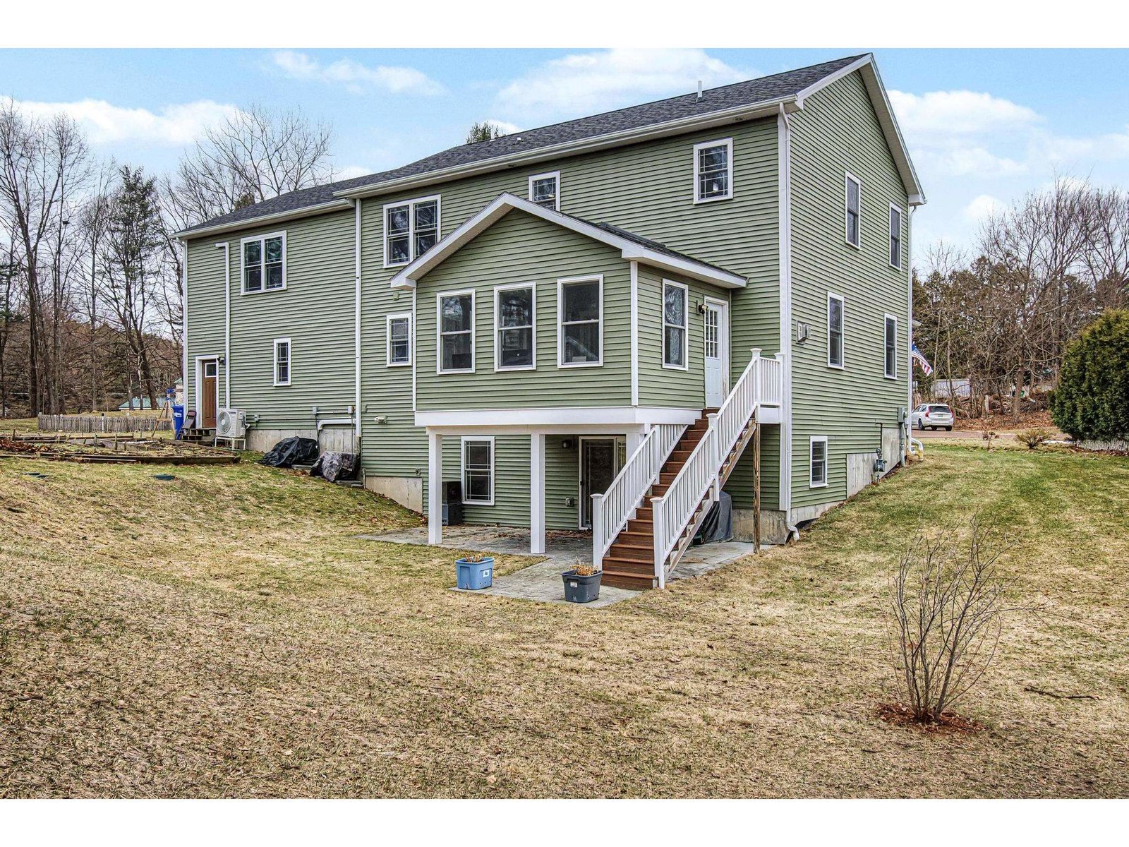 85 Paulines Way