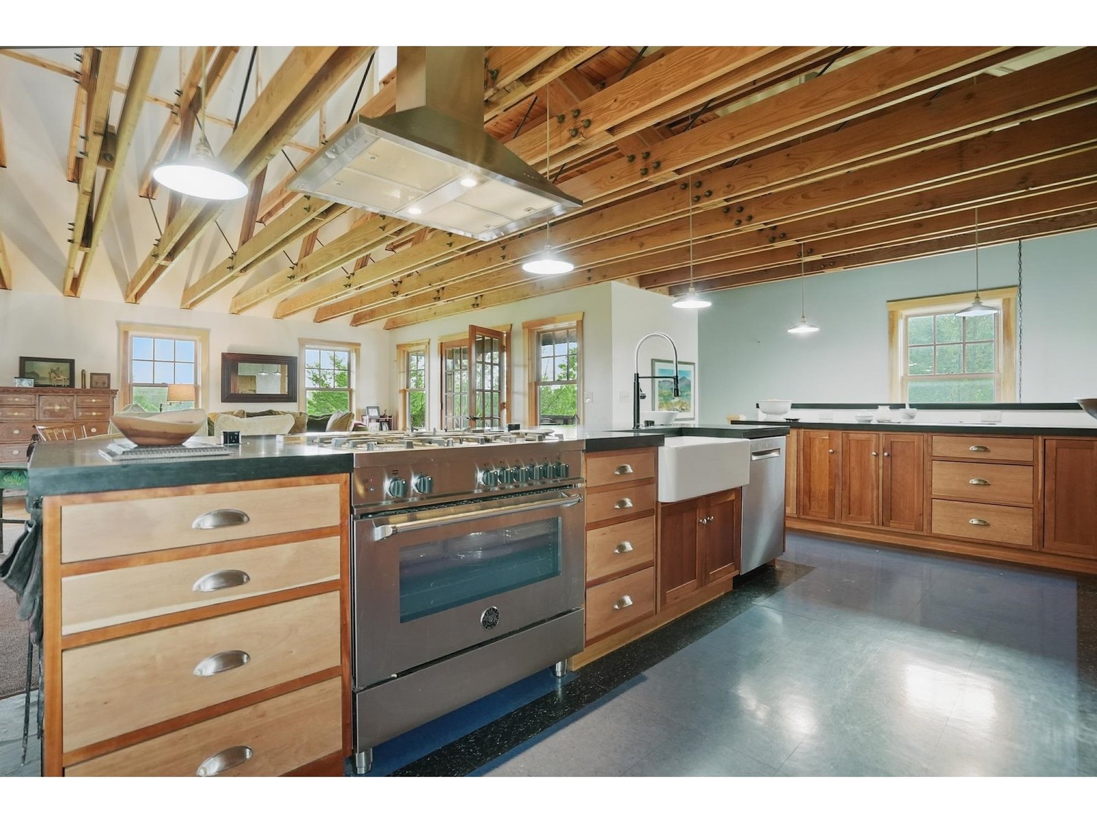 85 Shrine Road