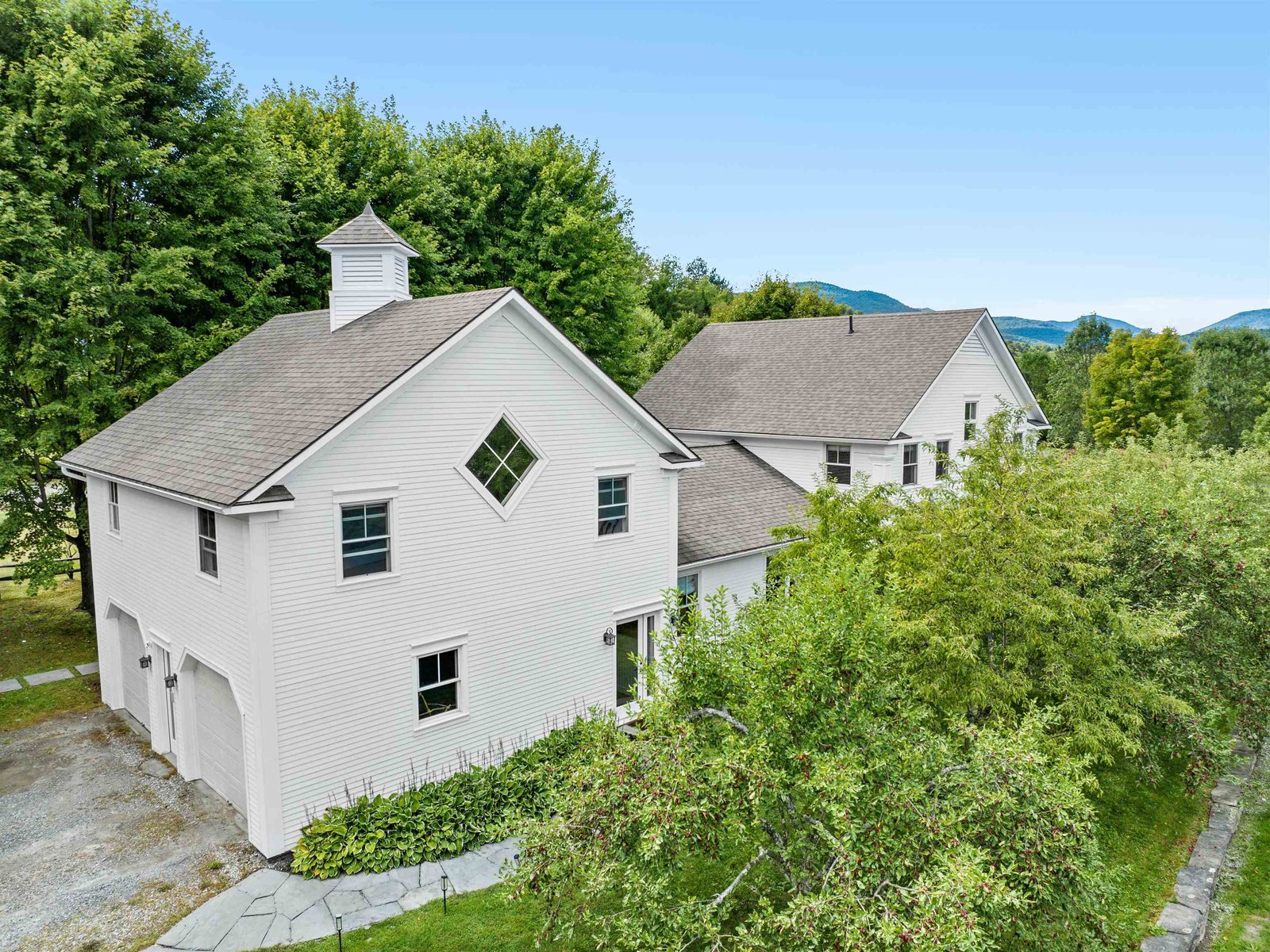 85 Smith Falls Lane