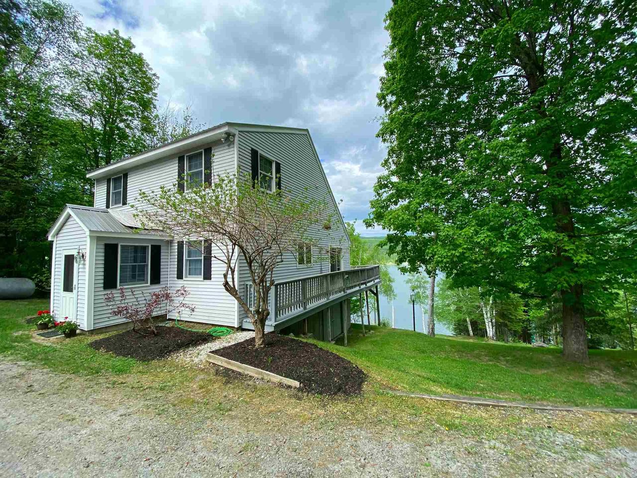 85 Songadeewin Lane