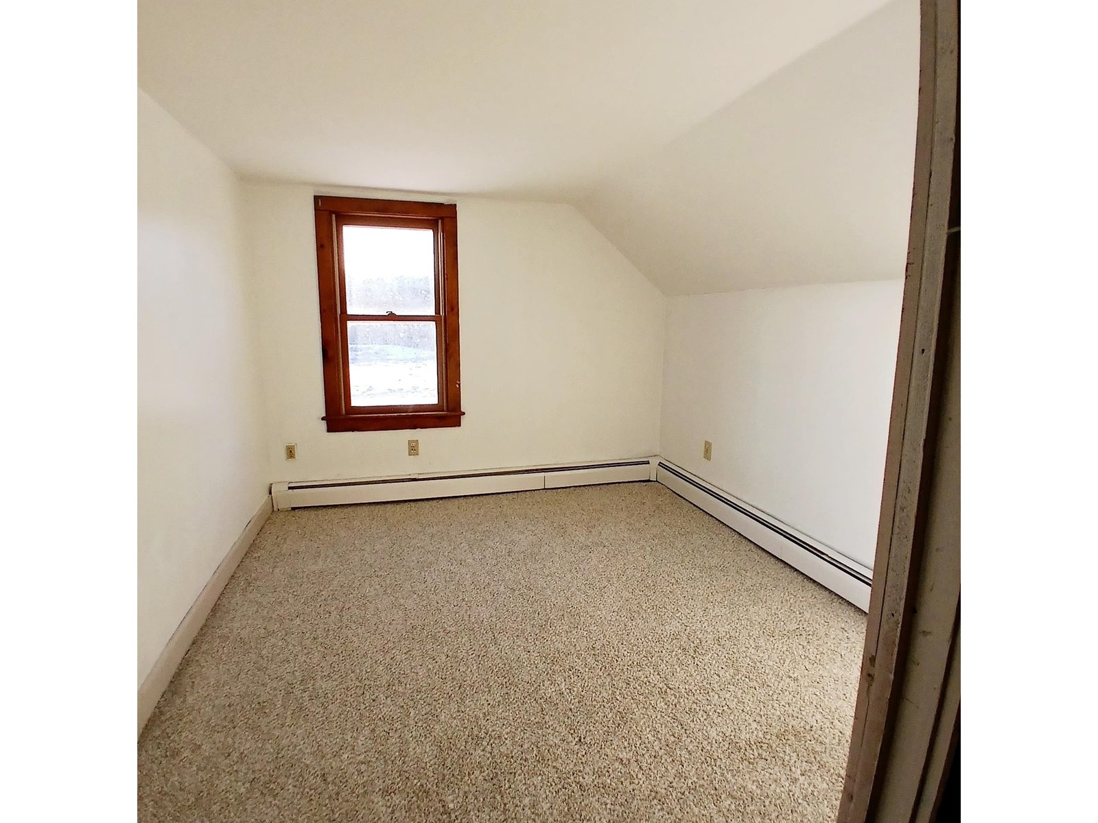 852 Pollander Road