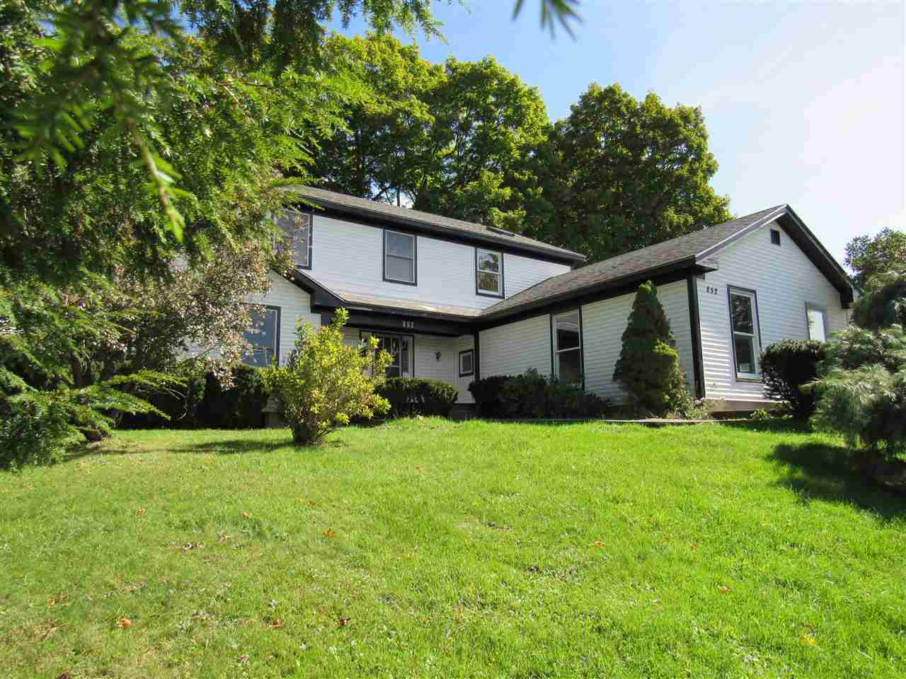 852 Rte 109