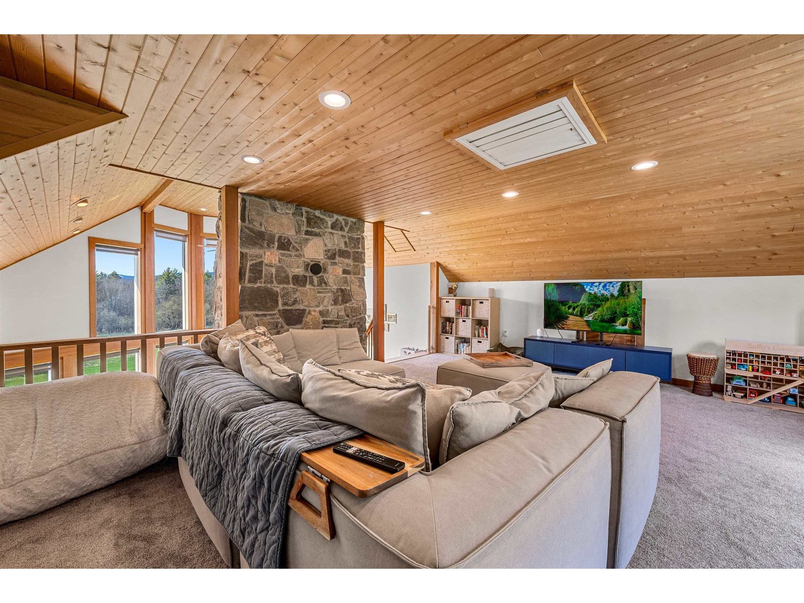 855 Jacobs Road