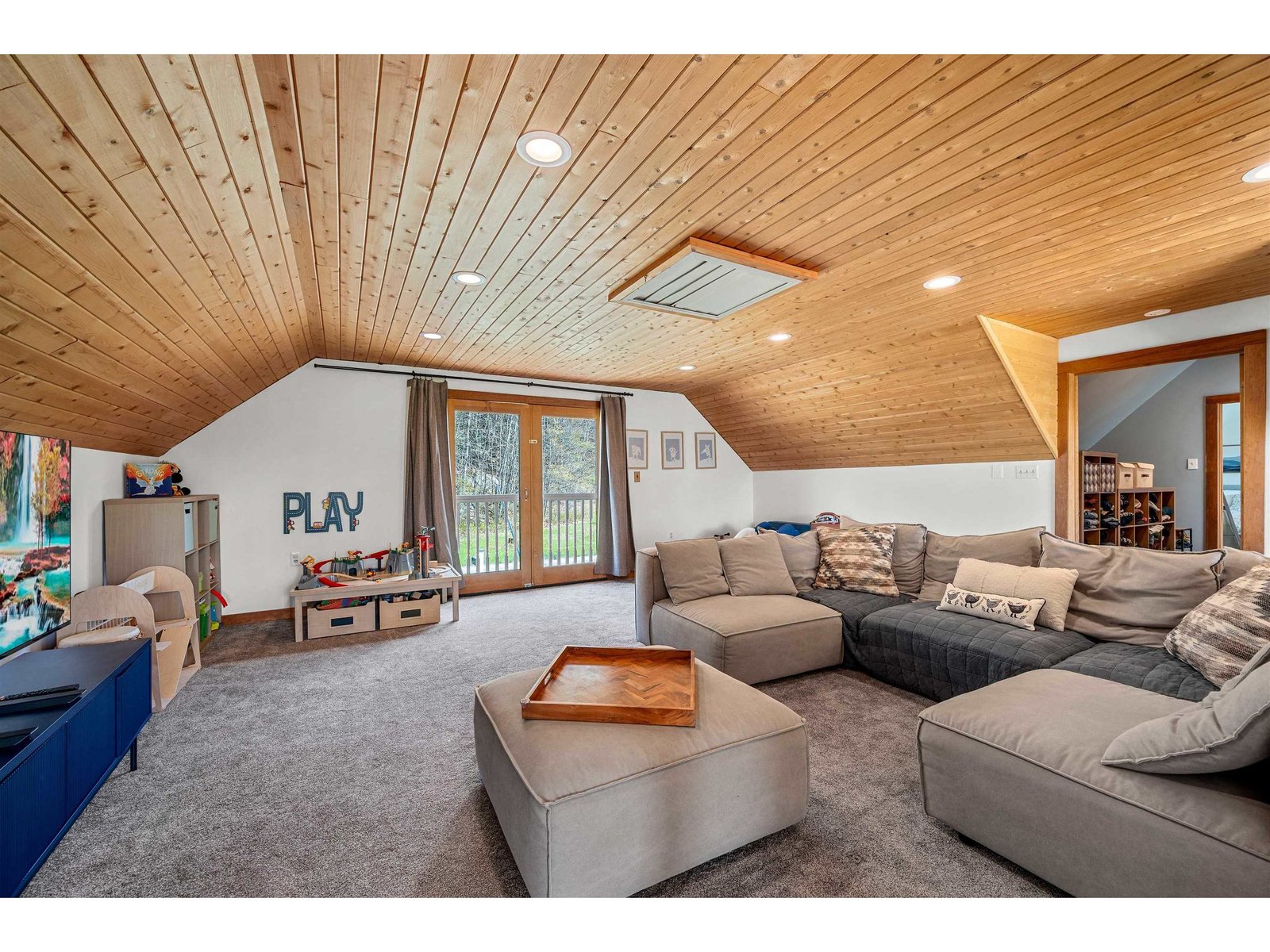 855 Jacobs Road
