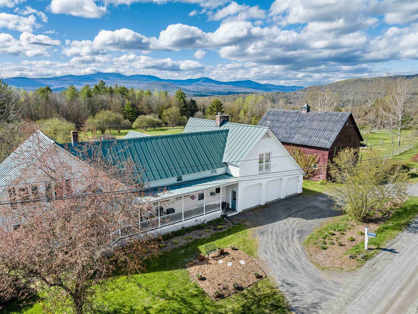 855 Jacobs Road