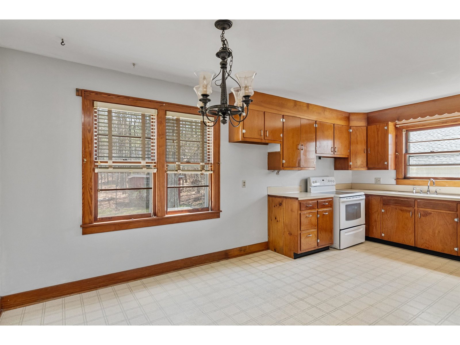 857 S Brownell Road