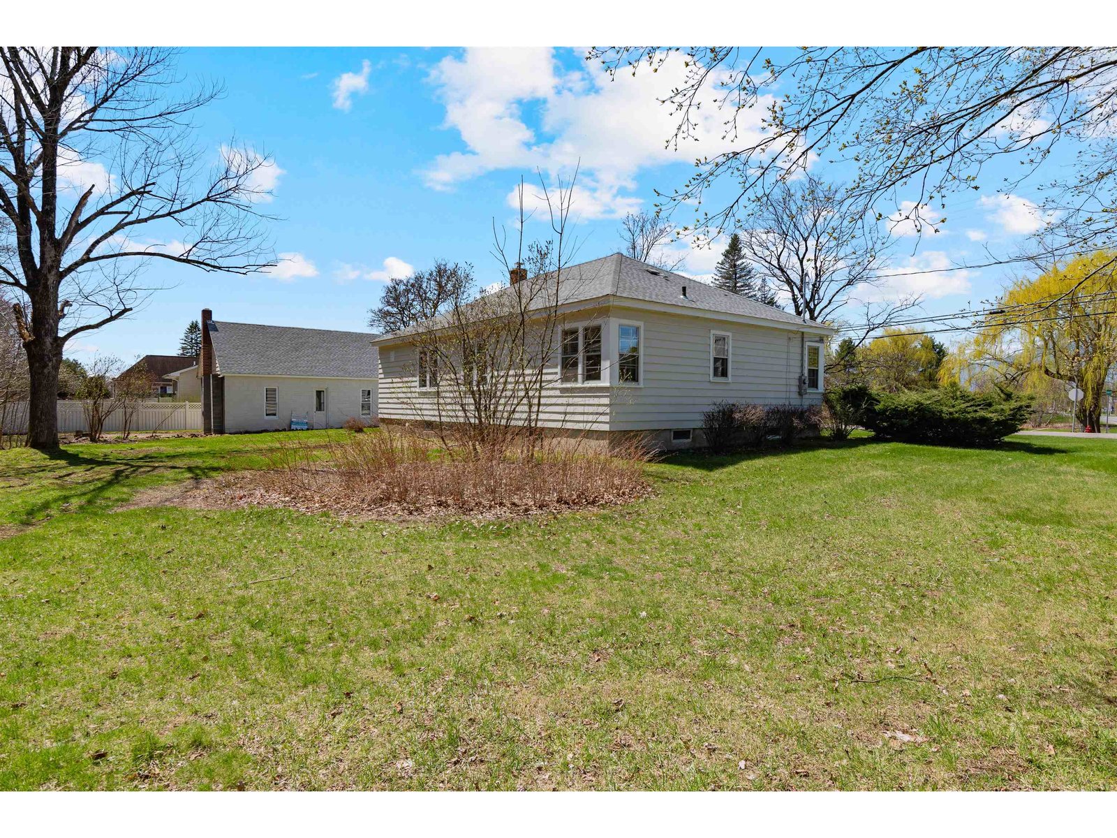 857 S Brownell Road