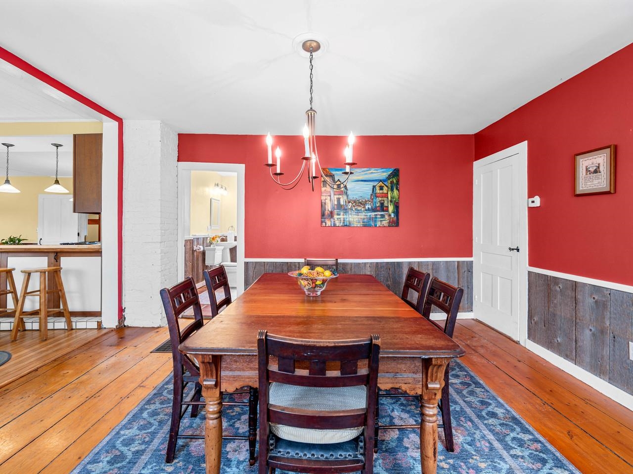 858 East Hill Road