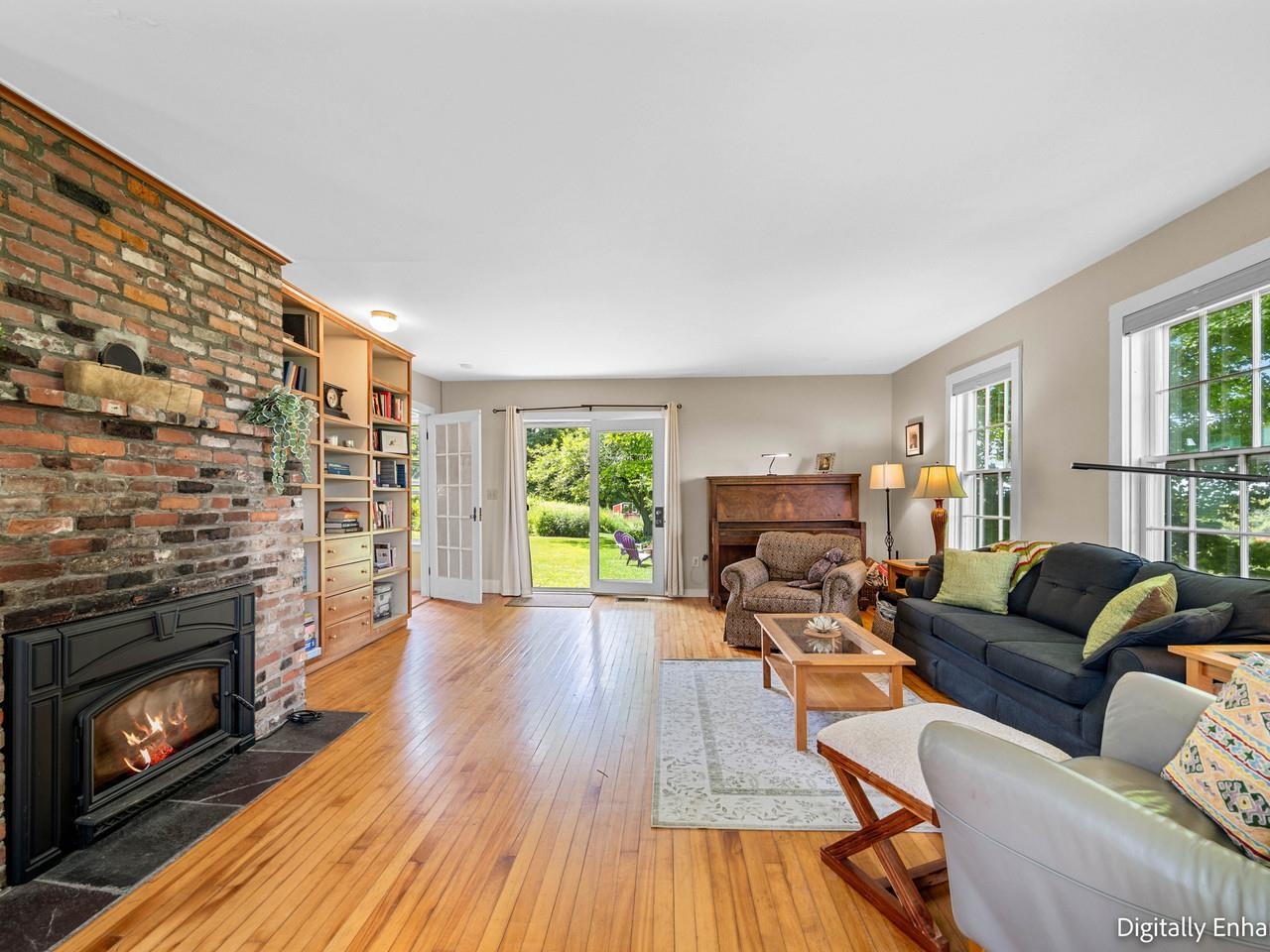 858 East Hill Road
