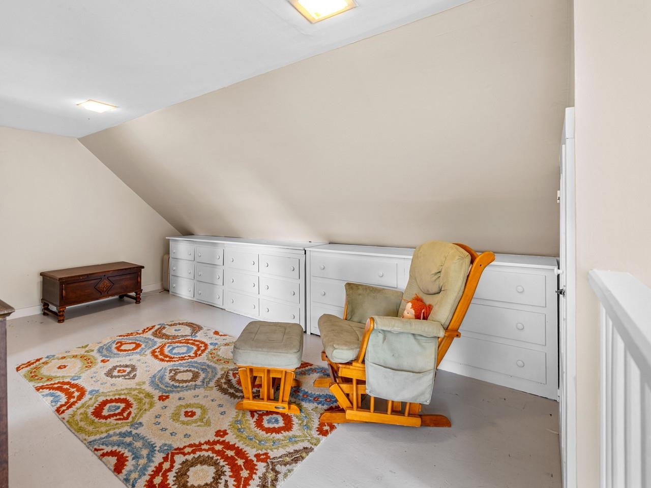 SE Suite Built-in Storage