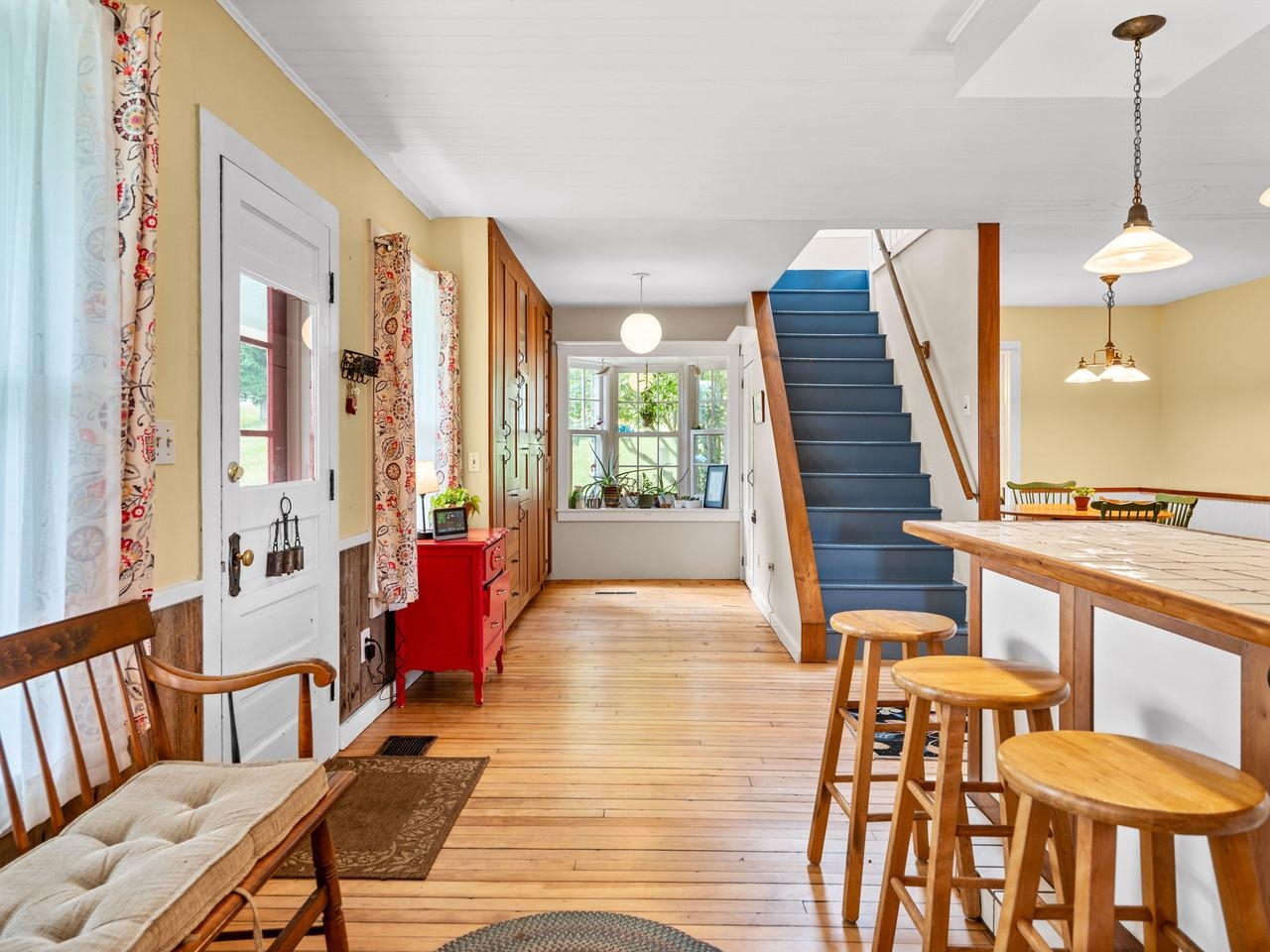 858 East Hill Road