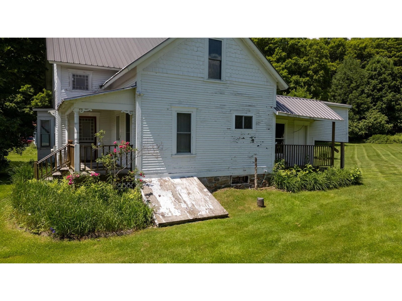 86 Hinesburg Hollow Road