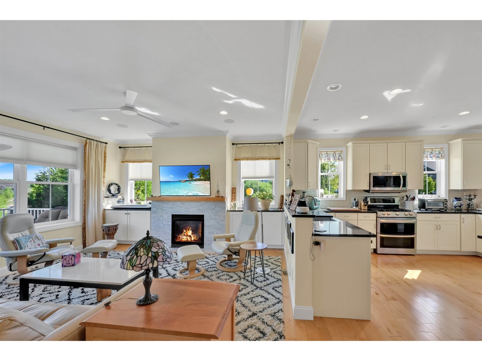 86 N Jefferson Road