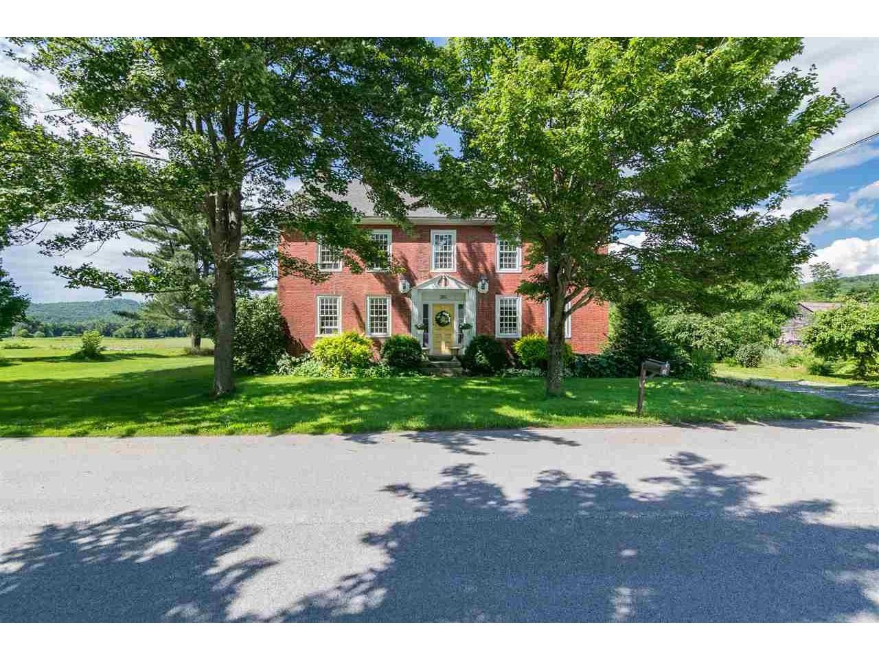 86 North Main Street Cambridge, Vermont