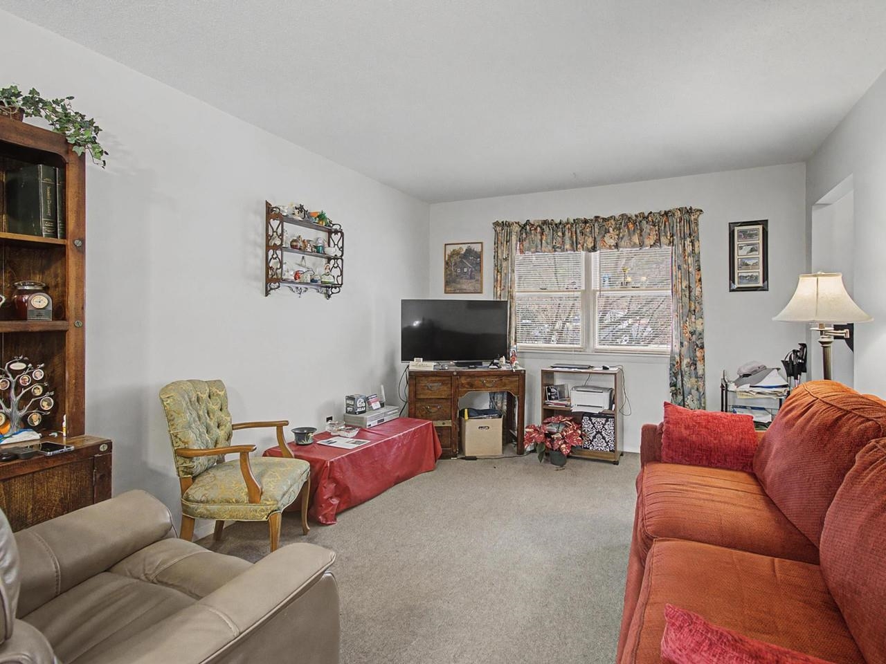 86 Pinecrest Drive, Unit 11 E